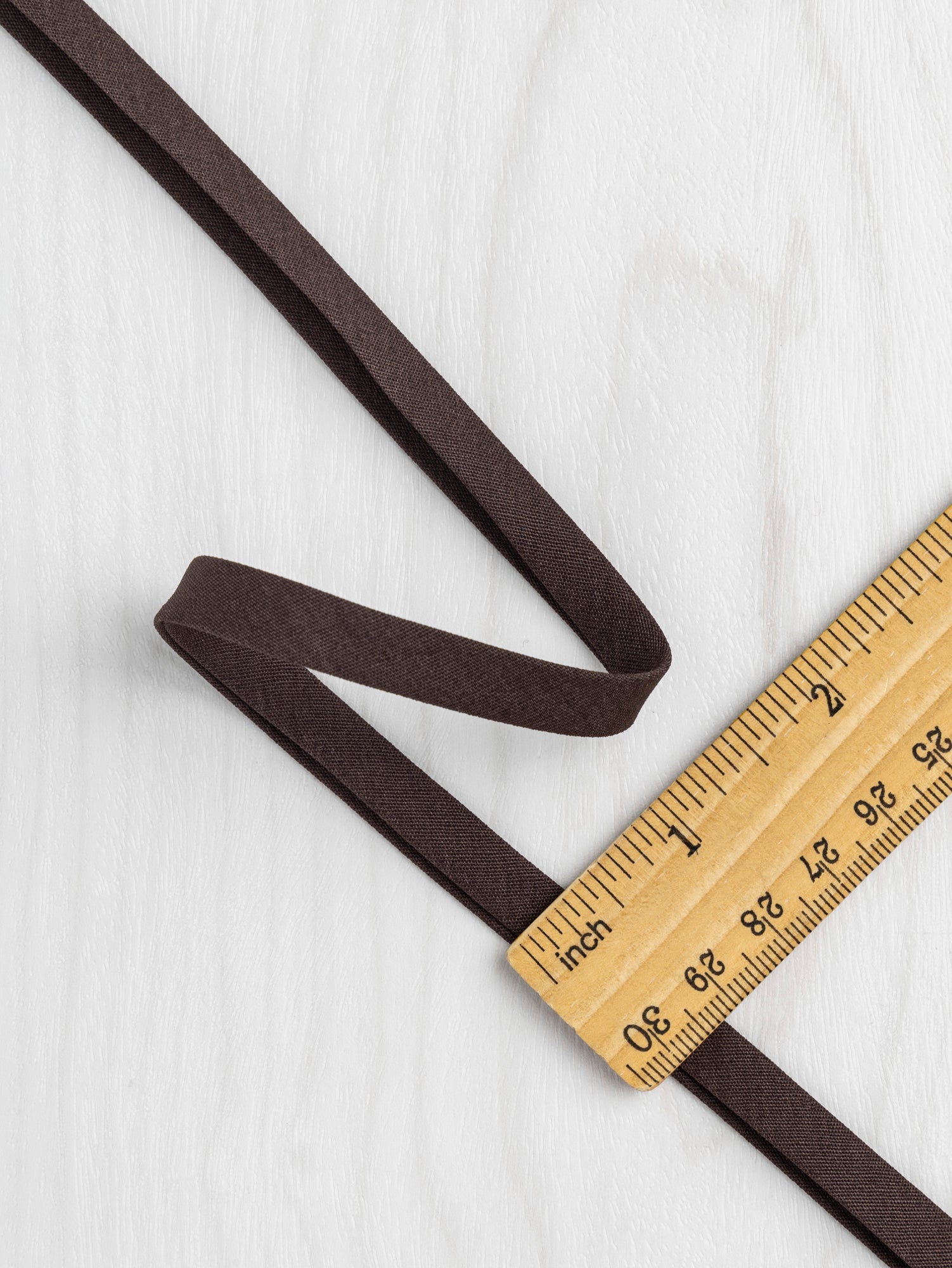 Double-Fold Cotton Poplin Bias Tape - 3/8' (10mm) wide - Chocolate | Core Fabrics