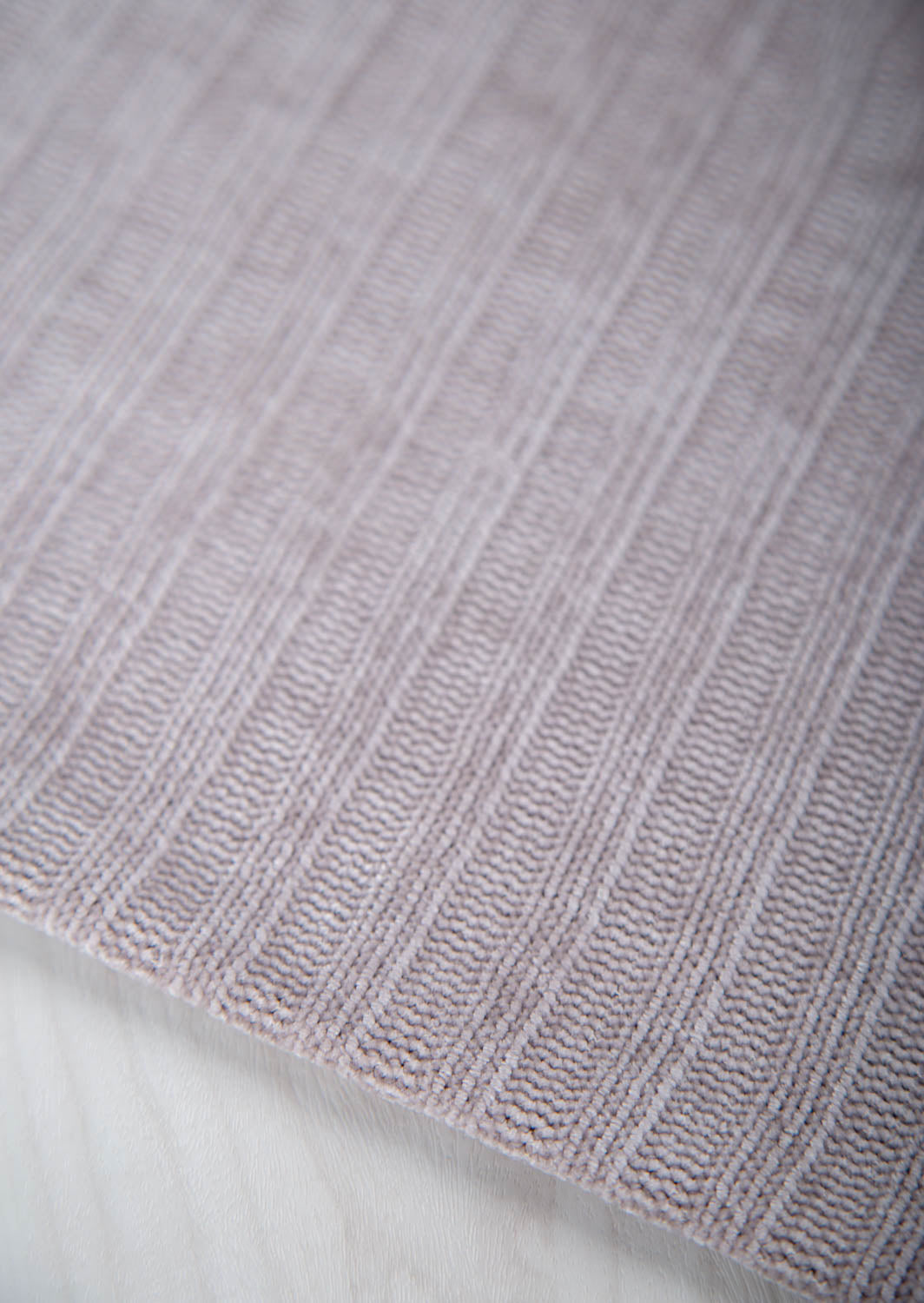 R-DEA037-006-Large-Rib-Chenille-Sweater-Knit-Deadstock-Grey-Core-Fabrics