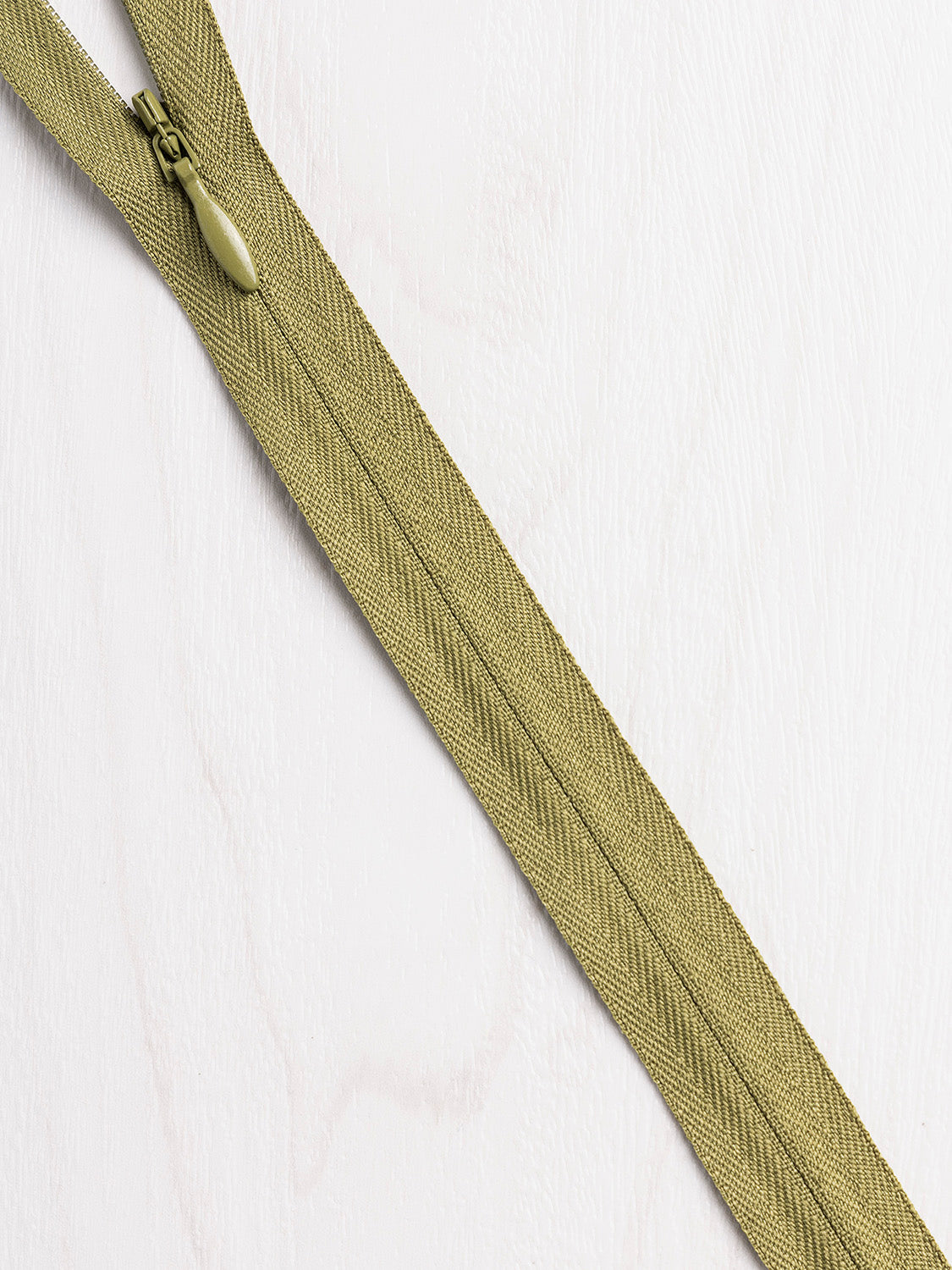 Invisible YKK Zipper - 26 Colours