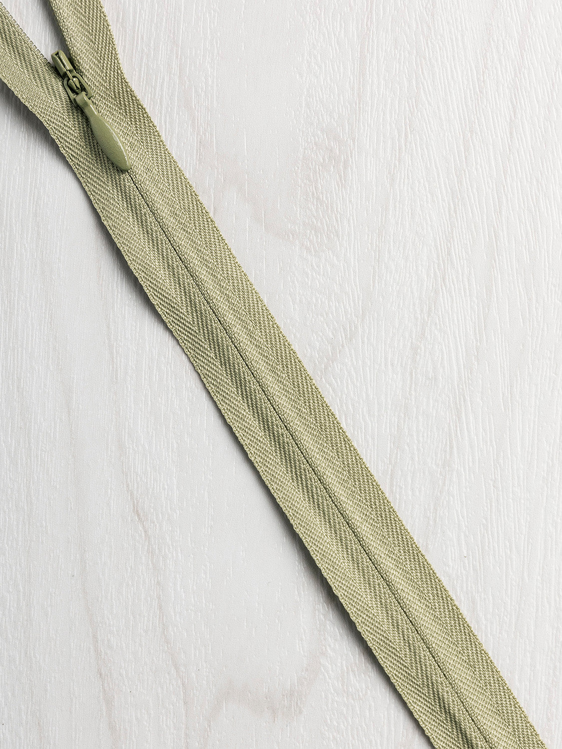 Invisible YKK Zipper - 26 Colours