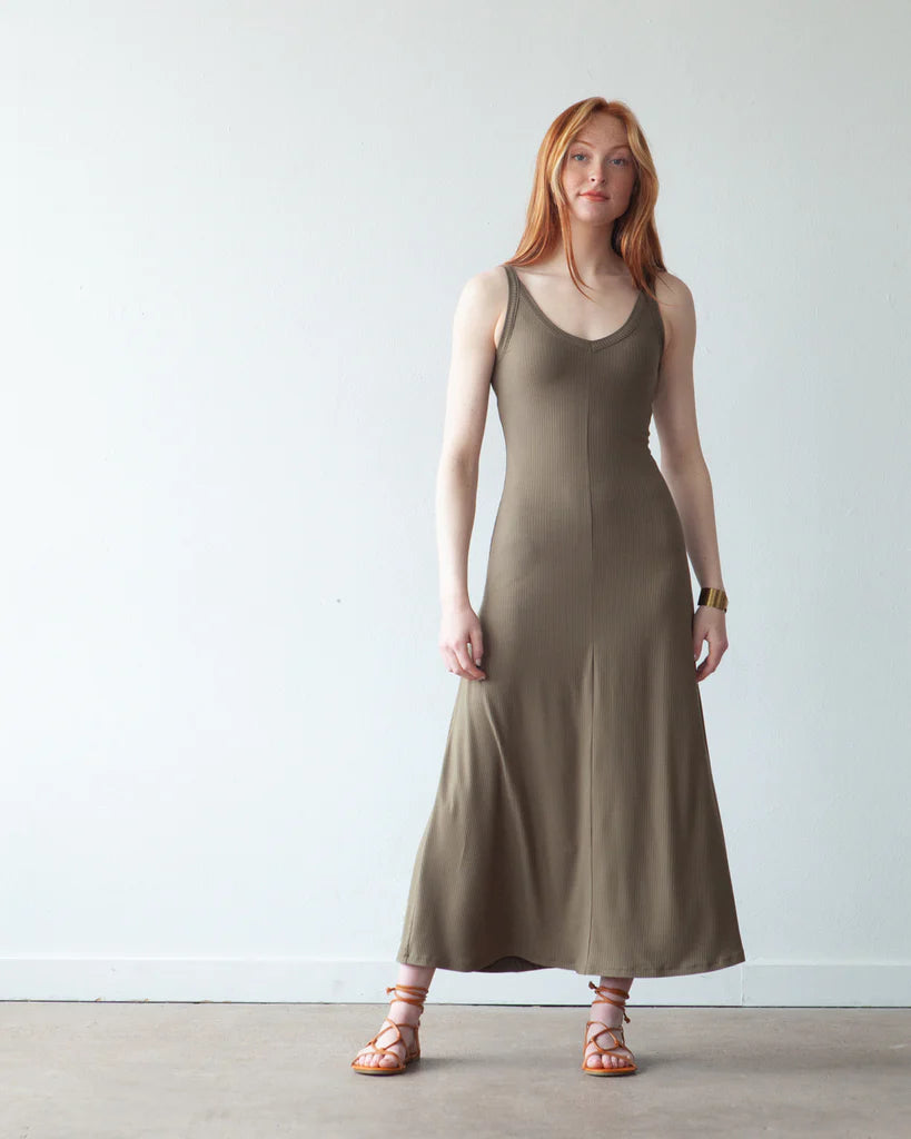 True Bias - Robe et débardeur Zoey