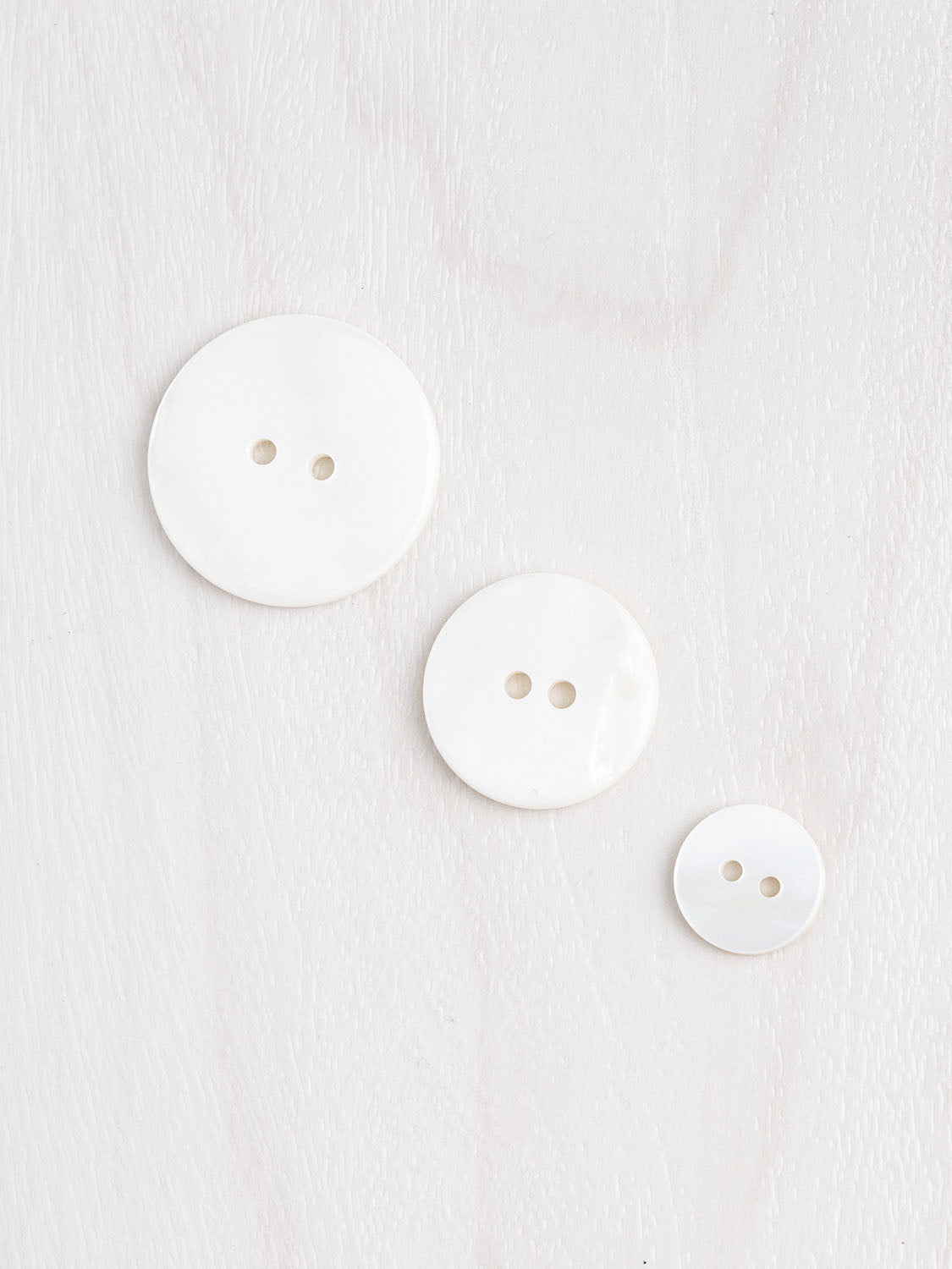 Mother-Of-Pearl Shell Buttons | Core Fabrics