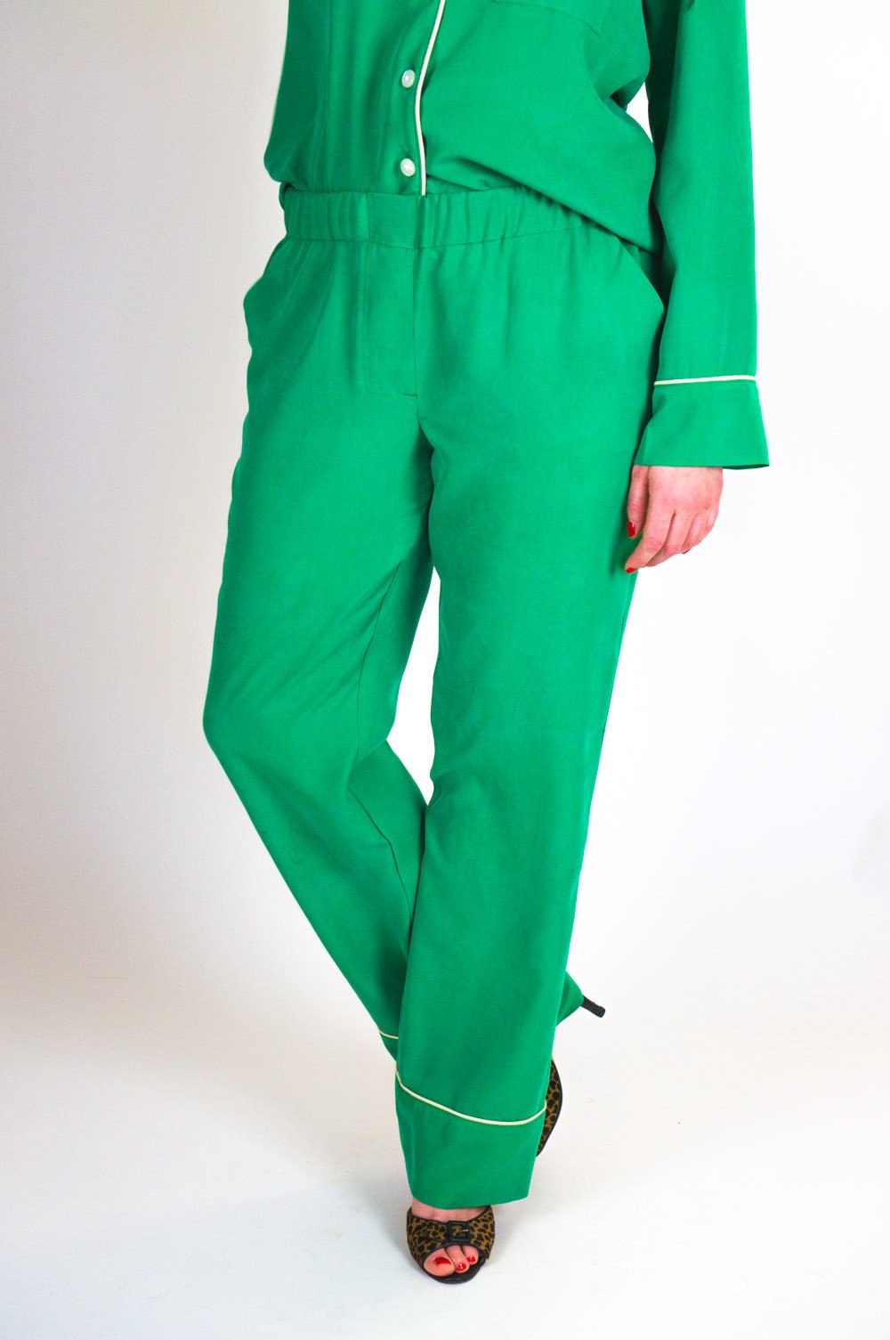 Carolyn_pajamas_pattern-7_8ef87a4f-cf9a-406b-9f0f-ca6495038d56 | Core Fabrics