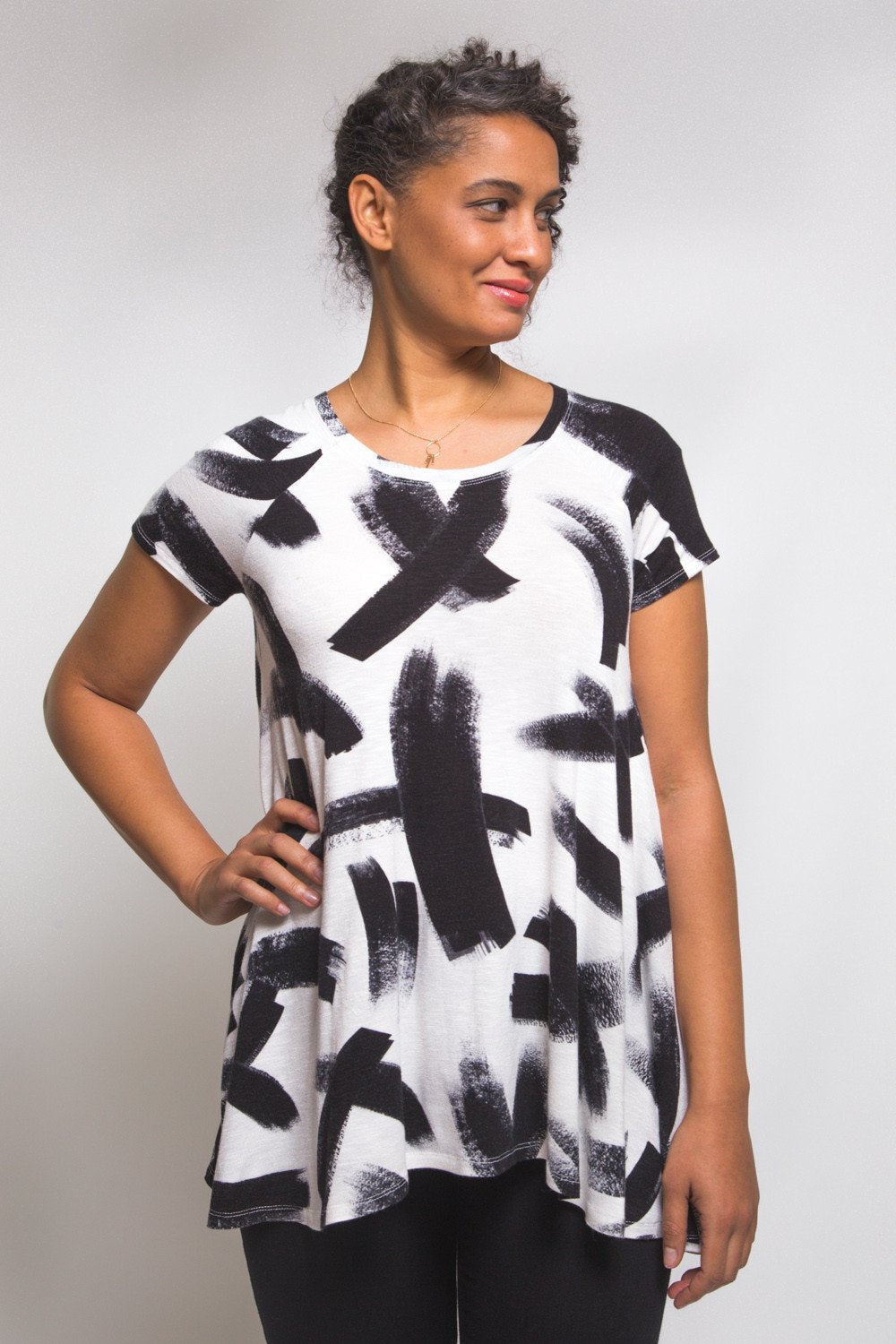 Ebony_t-shirt_and_knit_dress_pattern_12_c42966c6-a39b-4538-8ede-6f434db4fa85 | Core Fabrics