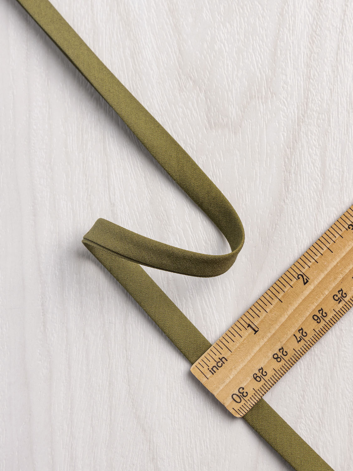 Double-Fold Cotton Poplin Bias Tape - 3/8' (10mm) wide - Cactus Green | Core Fabrics