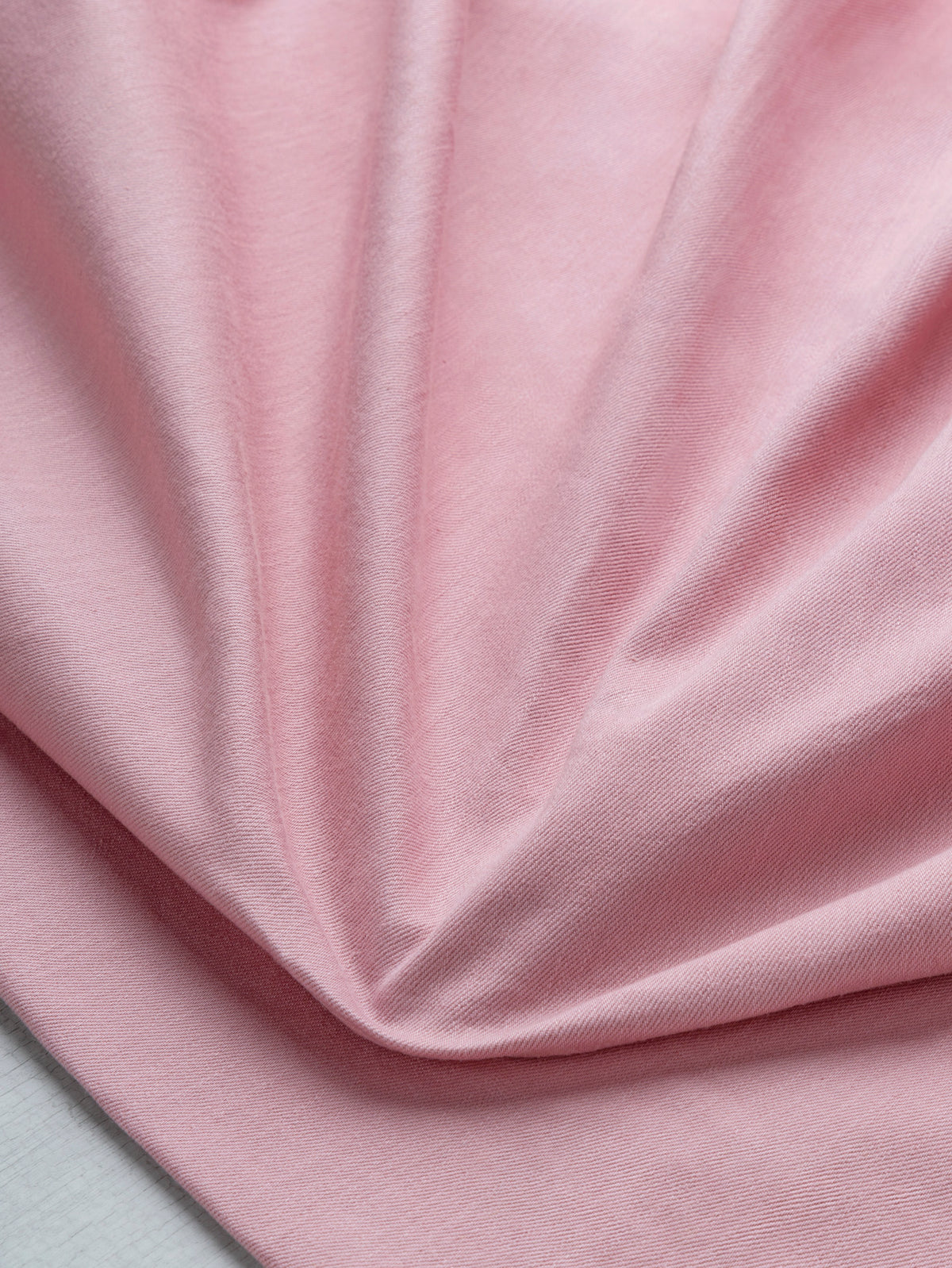 F-DEN022-011-10oz-Organic-Cotton-Stretch-Bull-Denim-Petal-Core-Fabrics-scrunched.webp