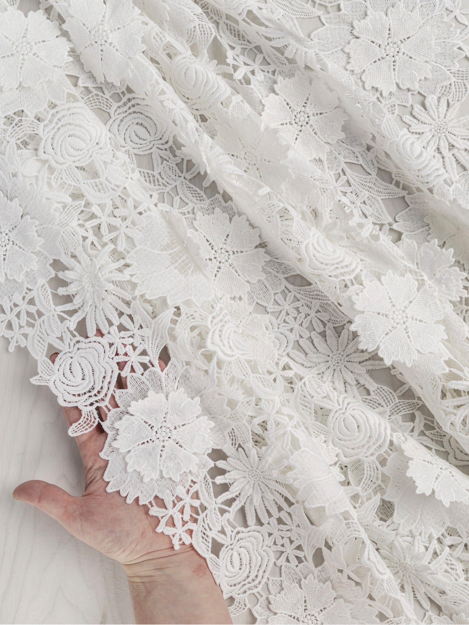 F-DEA044-3DFloral-Guipure-Lace-Deadstock-White-Core-Fabrics-sheer.JPG
