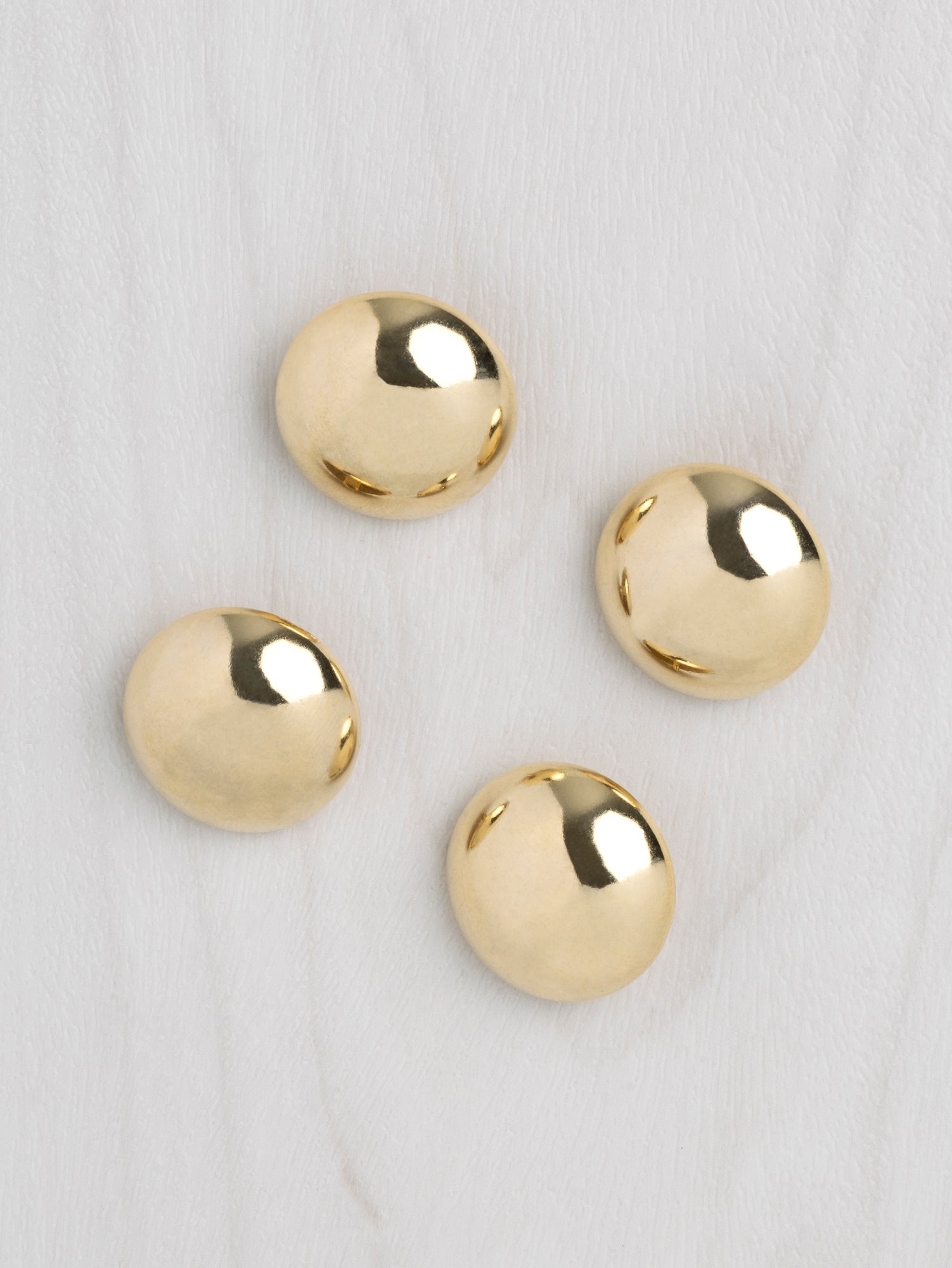 Lot De 4 Boutons En Métal Doré Mat - Diamètre 23 Mm - Couleur Doré 39 - Pour Couture