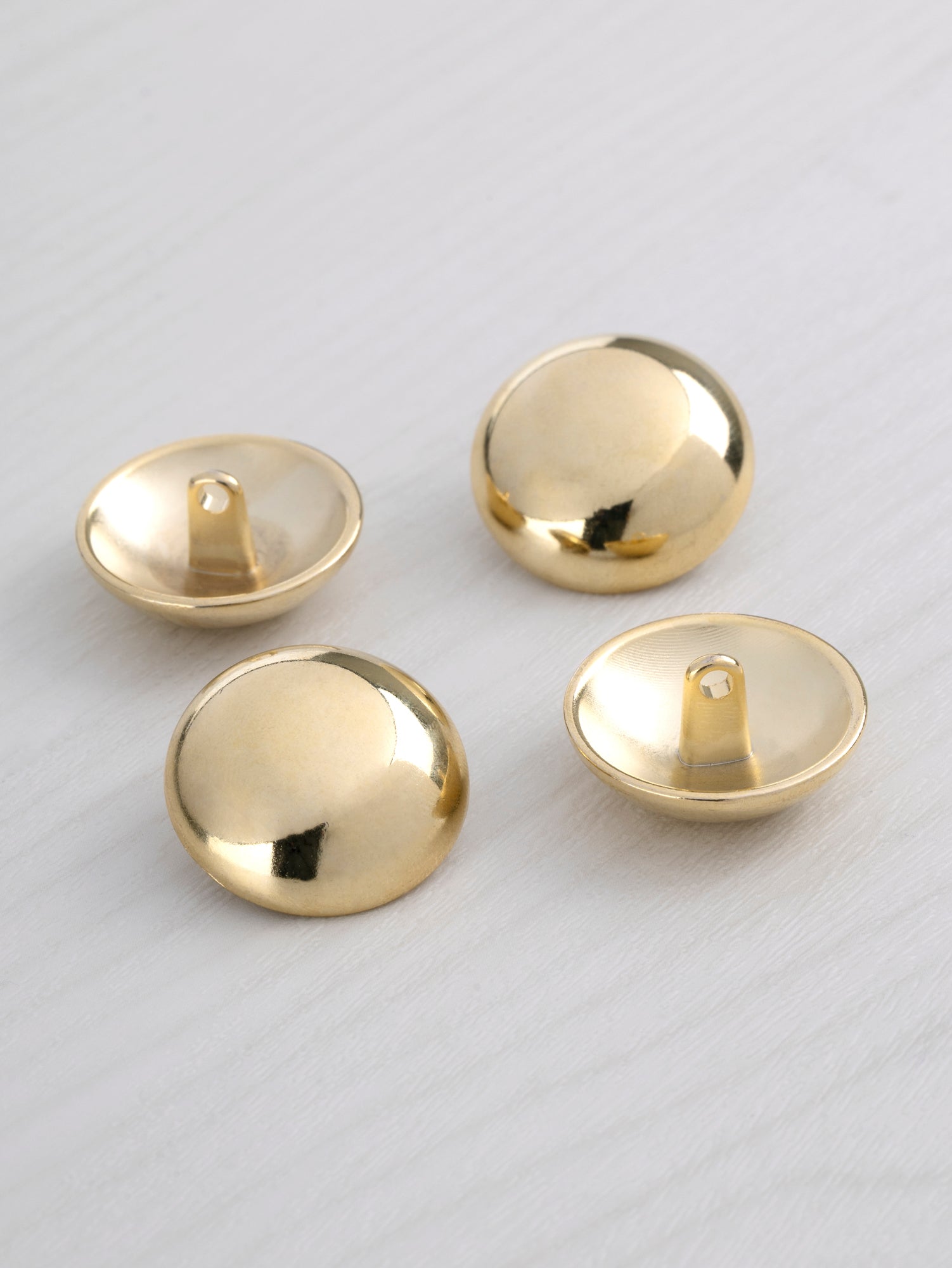 N-BUT027-Gold-V2_LR.JPG