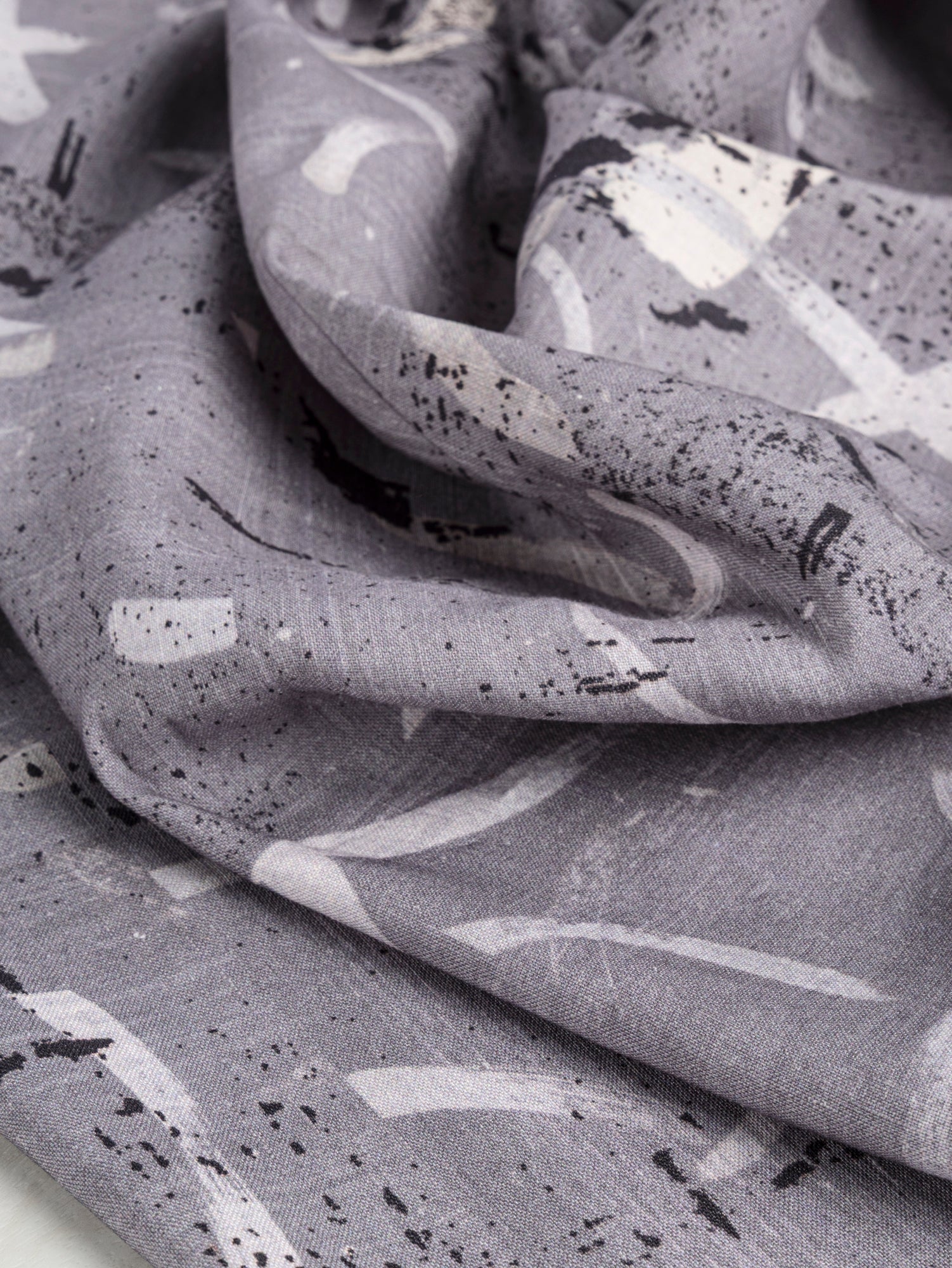 F-DEA027-001-Abstract-Brushstroke-Linen-Viscose-Deadstock-Grey-Core-Fabrics-scrunched.JPG