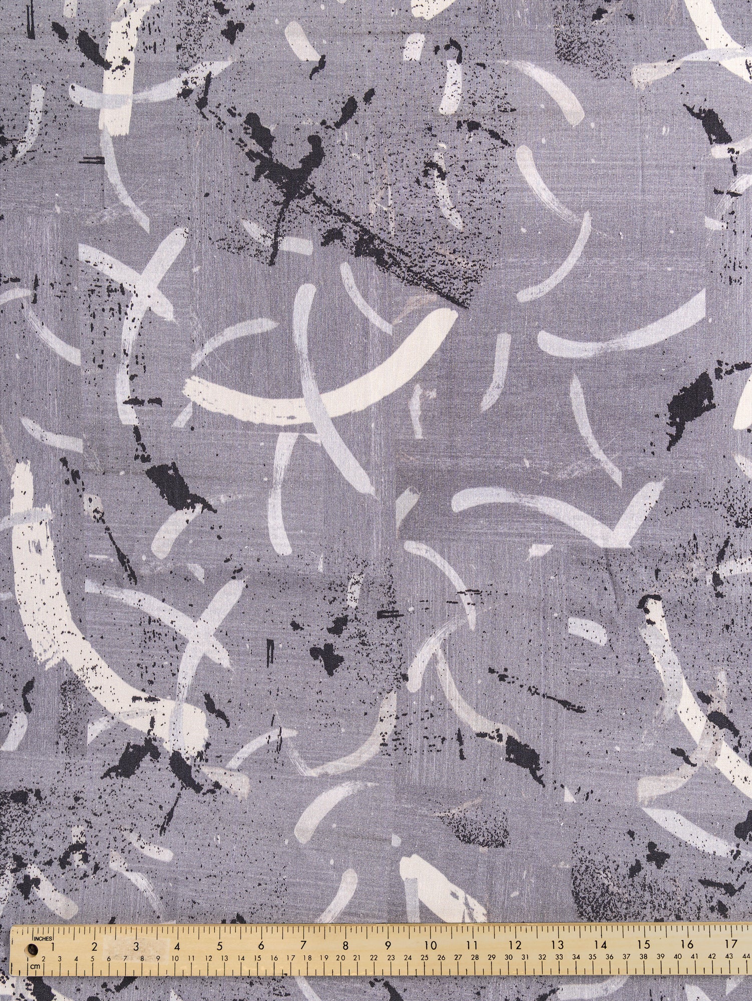 F-DEA027-001-Abstract-Brushstroke-Linen-Viscose-Deadstock-Grey-Core-Fabrics-ruler.JPG