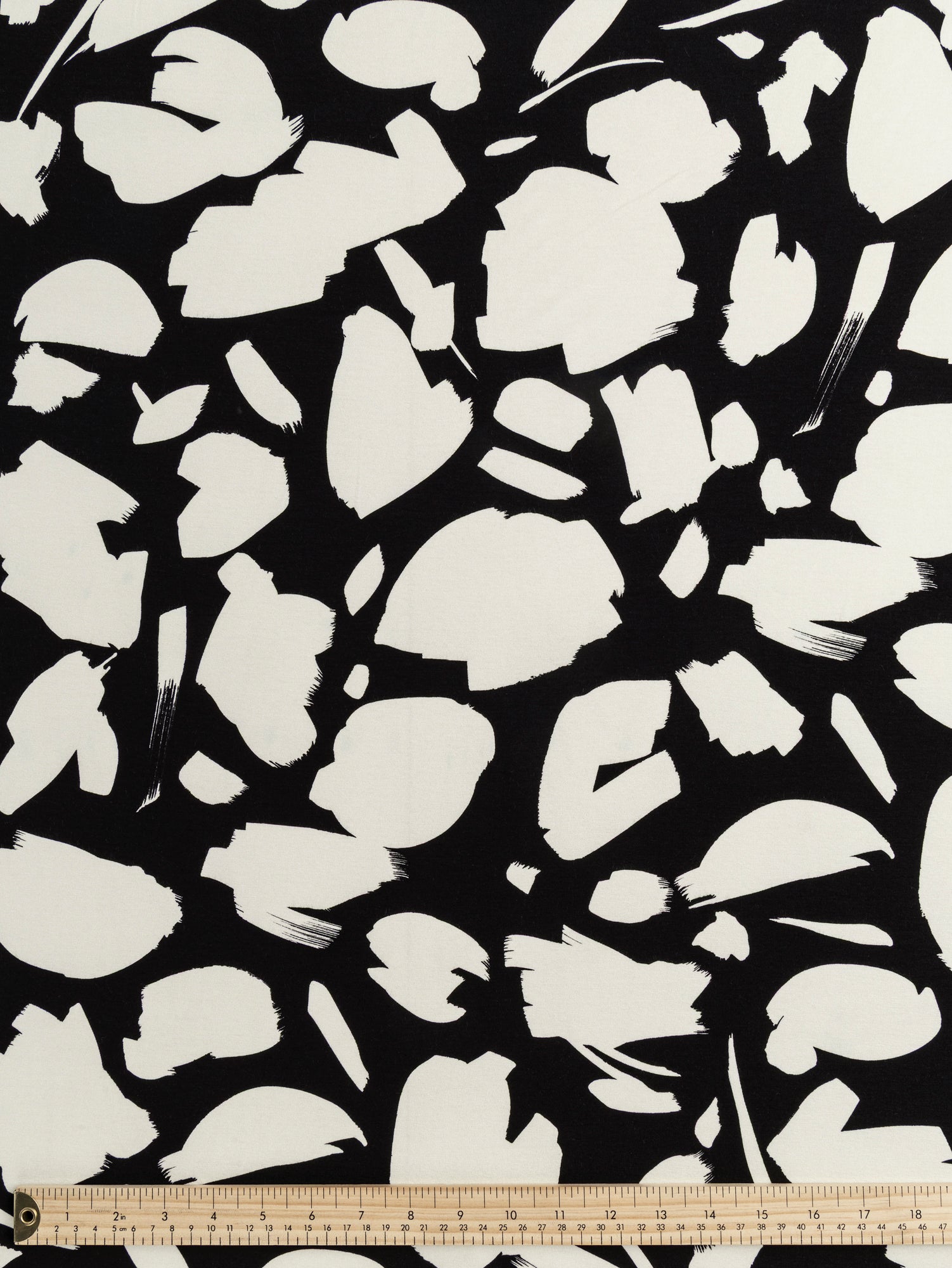F-VIS269-Abstract-Brushstroke-Viscose-Knit-Black-Cream-Core-Fabrics-ruler.JPG