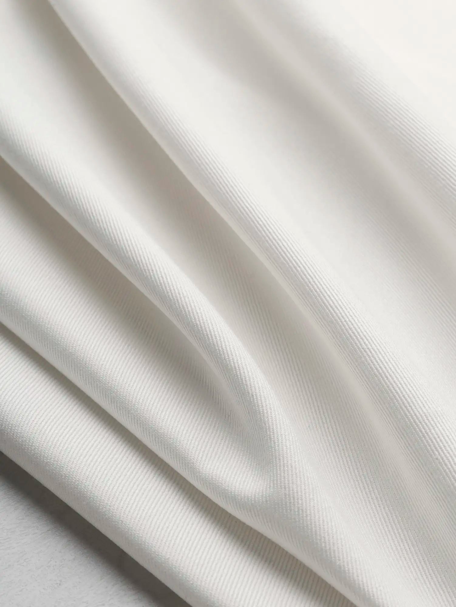F-COT483-002-Classic-Non-Stretch-Cotton-Twill-Ivory-Core-Fabrics-scrunched.webp