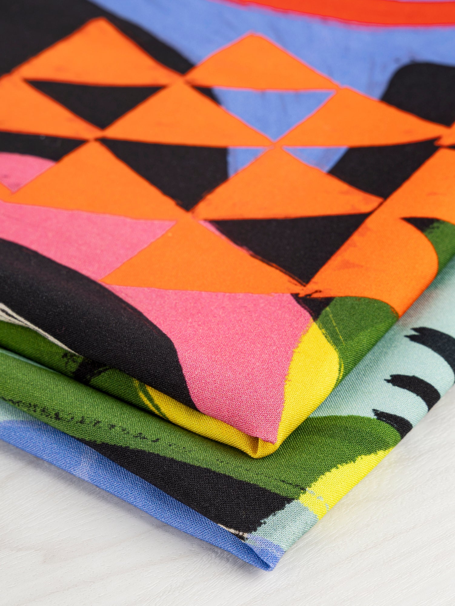 F-VIS247-Colour-Theory-Print-Ecovero-Viscose-Core-Fabrics-fold.JPG