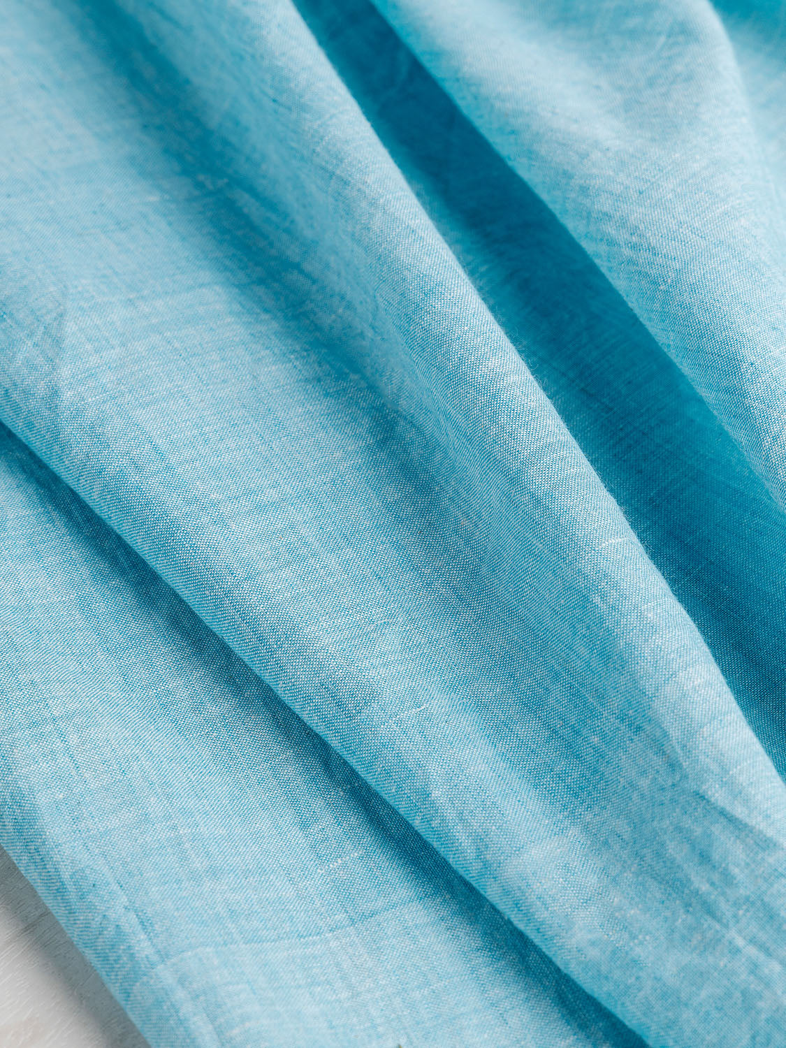 Yarn-Dyed Handwoven Khadi Cotton Chambray - Caribbean | Core Fabrics
