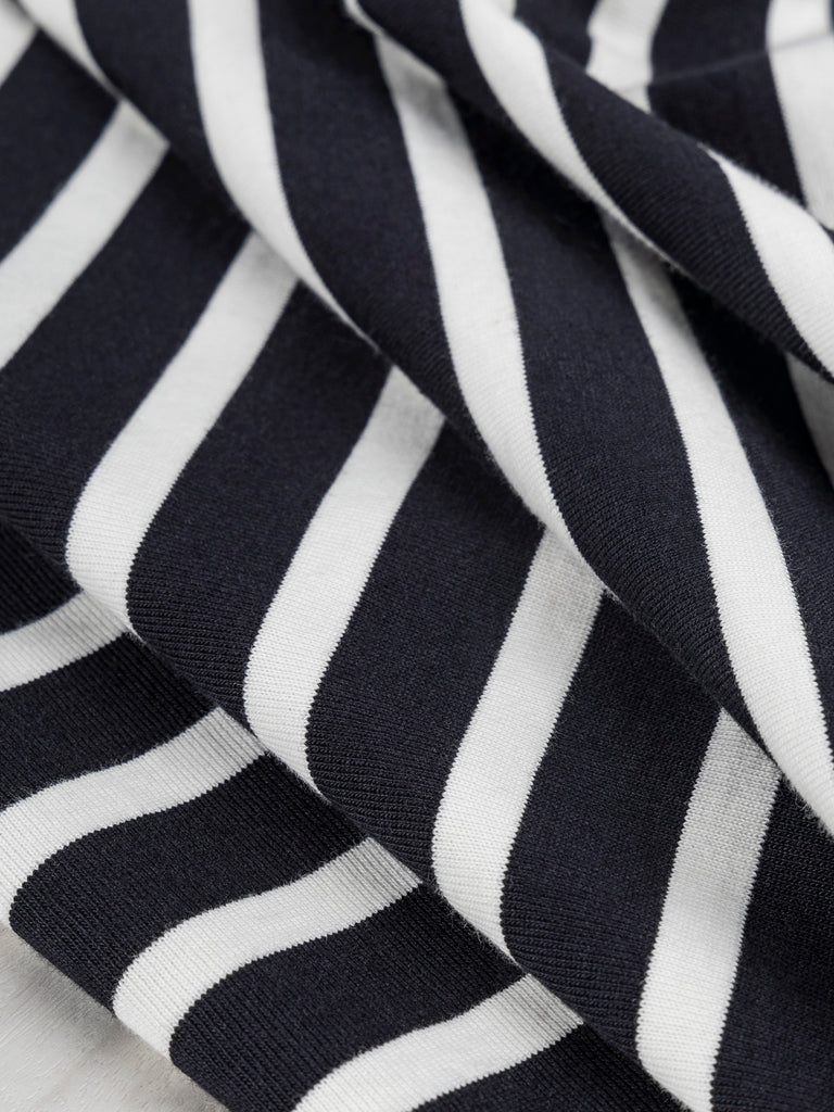 Tricot de jersey en coton biologique à rayures bretonnes - Noir + Crème