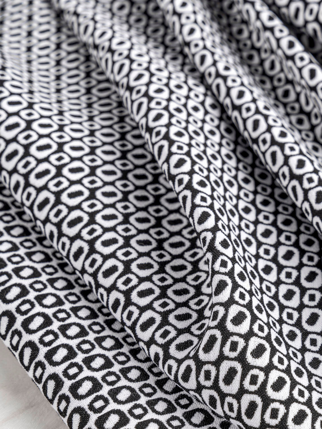 Graphic Oval Print Reversible Stretch Viscose Deadstock - Black + White | Core Fabrics