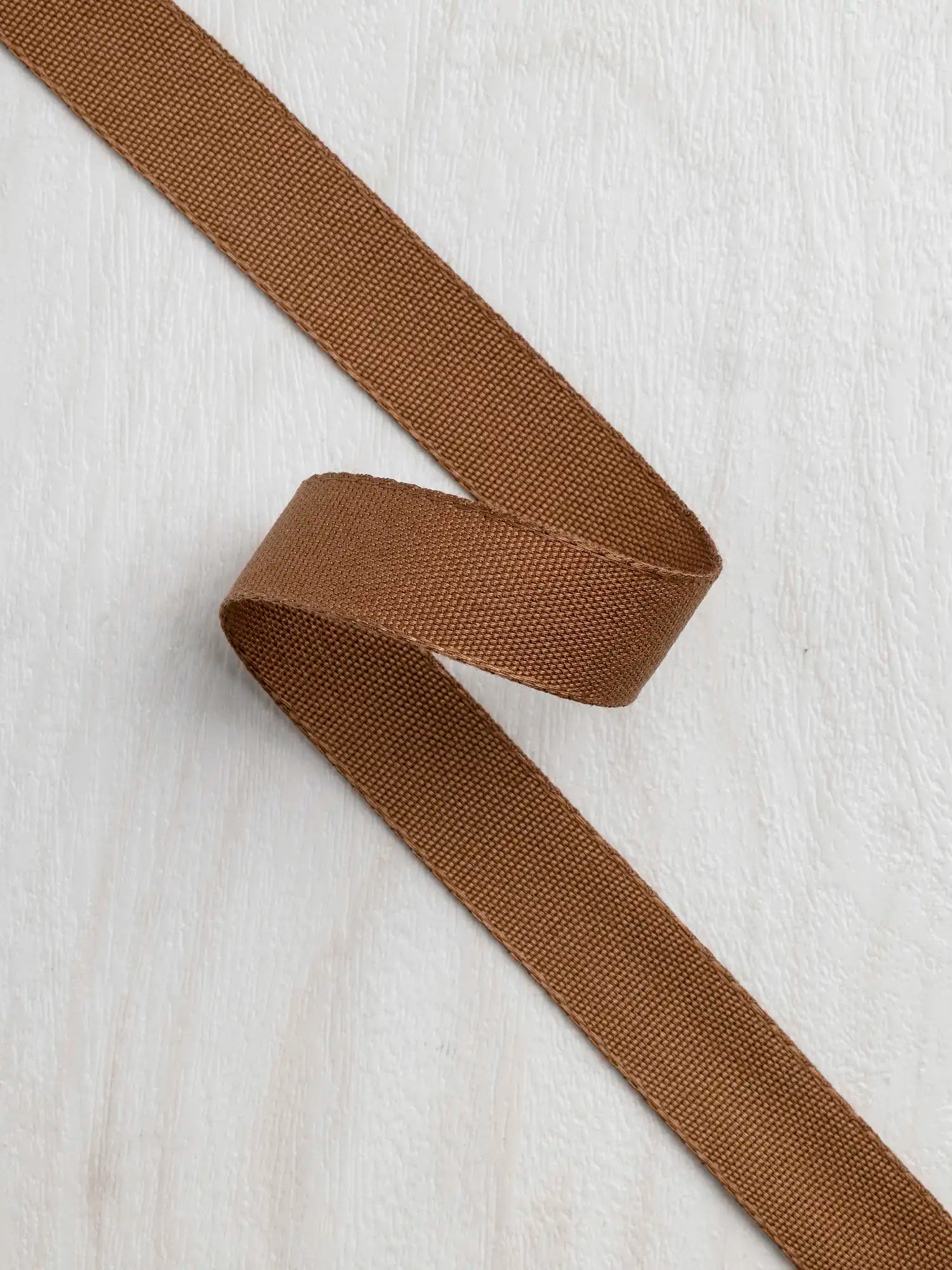 N-TAP016-005-Tencel-Lyocell-Grosgrain-Ribbon-16mm-Toffee-Core-Fabrics.webp