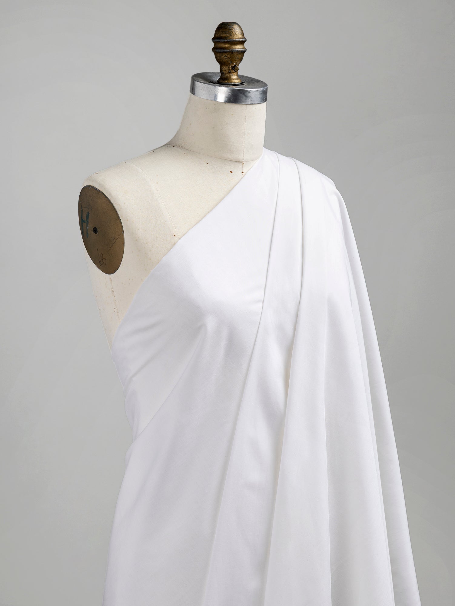 F-TEN016-001-Japanese-Tencel-Cotton-Voile-White-Core-Fabrics-draped.JPG