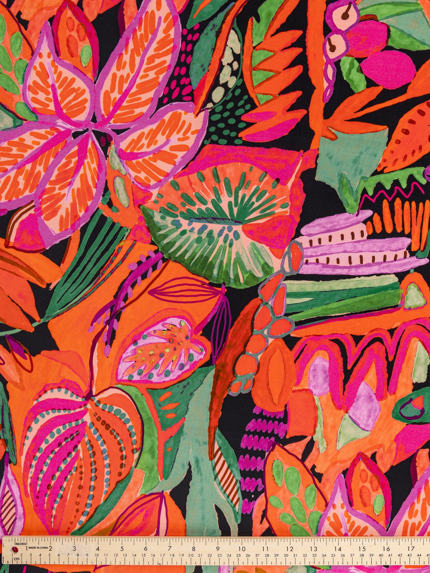 F-VIS248-001-Large-Tropical-Print-Ecovero-Viscose-Black-Red-Green-Core-Fabrics-ruler.JPG