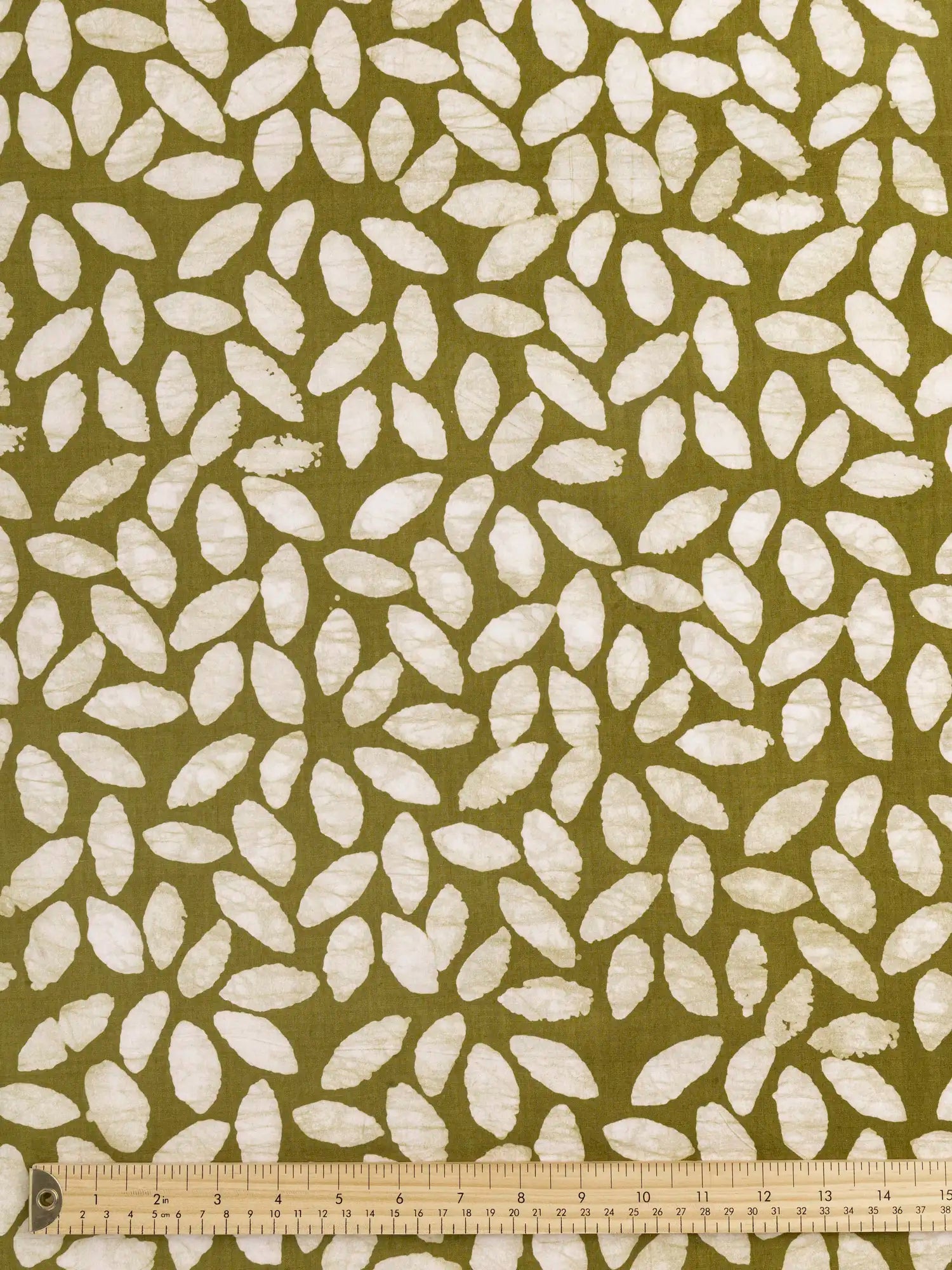 F-COT426-002-Leaf-Artisanal-Cotton-Batik-Celery-Core-Fabrics-ruler.webp