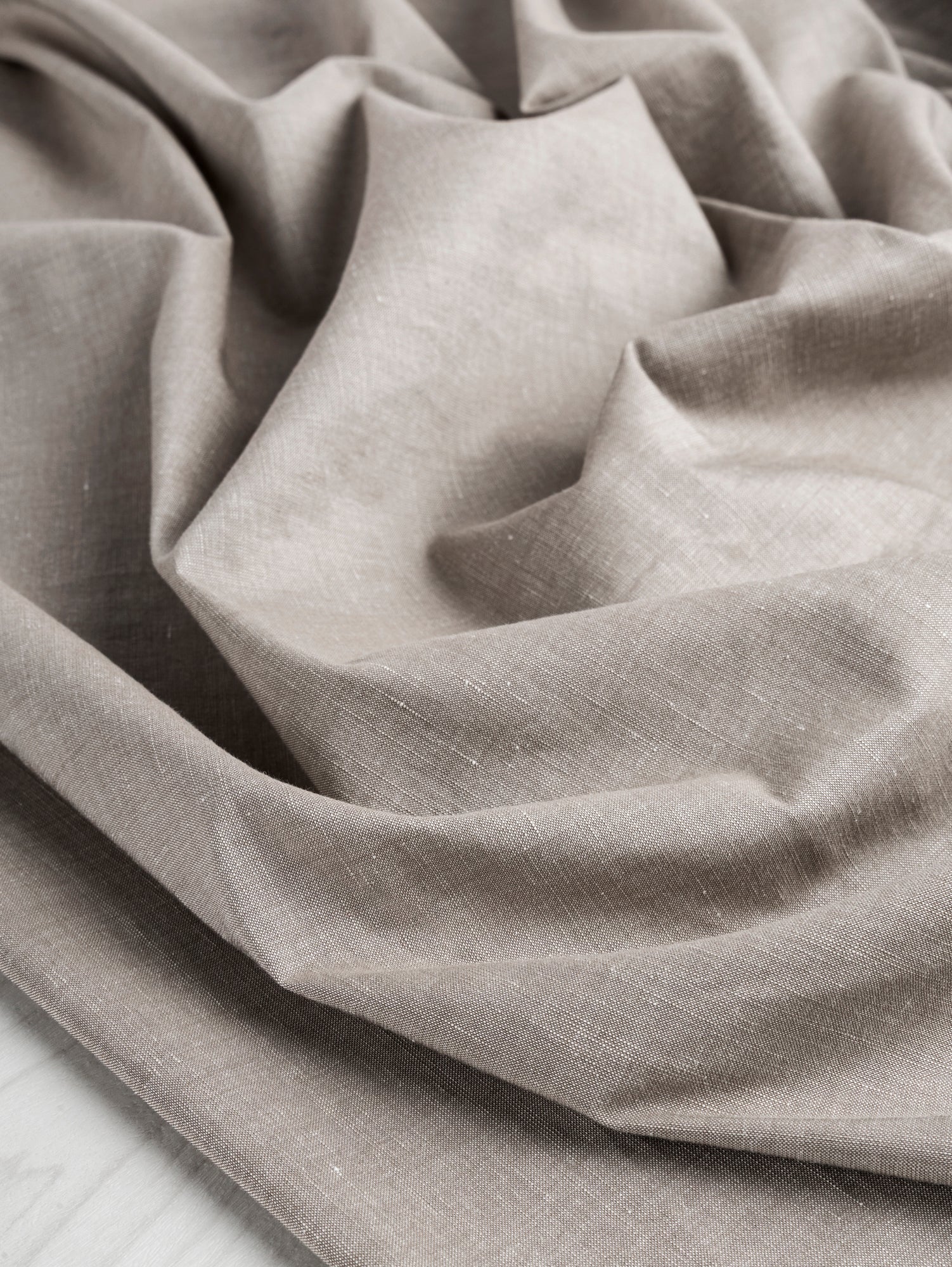 F-DEA078-Linen-Blend-Suiting-Deadstock-Sand-and-White-Core-Fabrics-scrunched.JPG