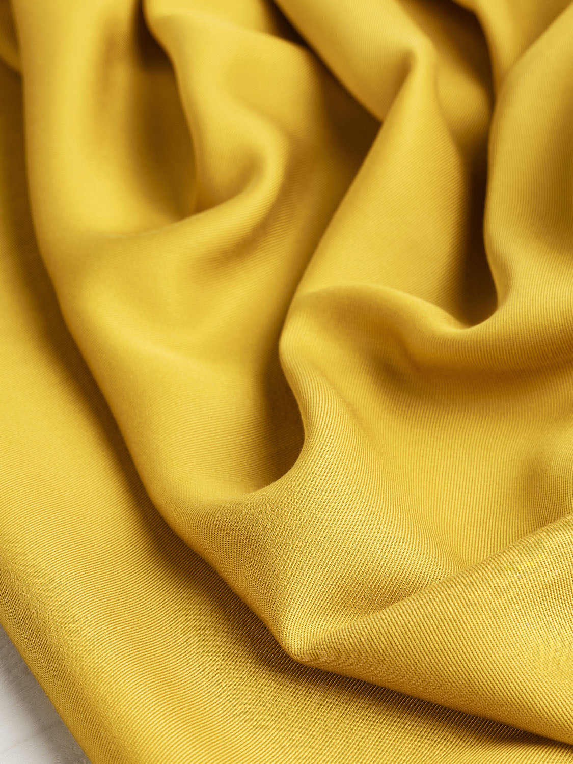 F-TEN010-007-Lyocell-Twill-Honey-Core-Fabrics-scrunched
