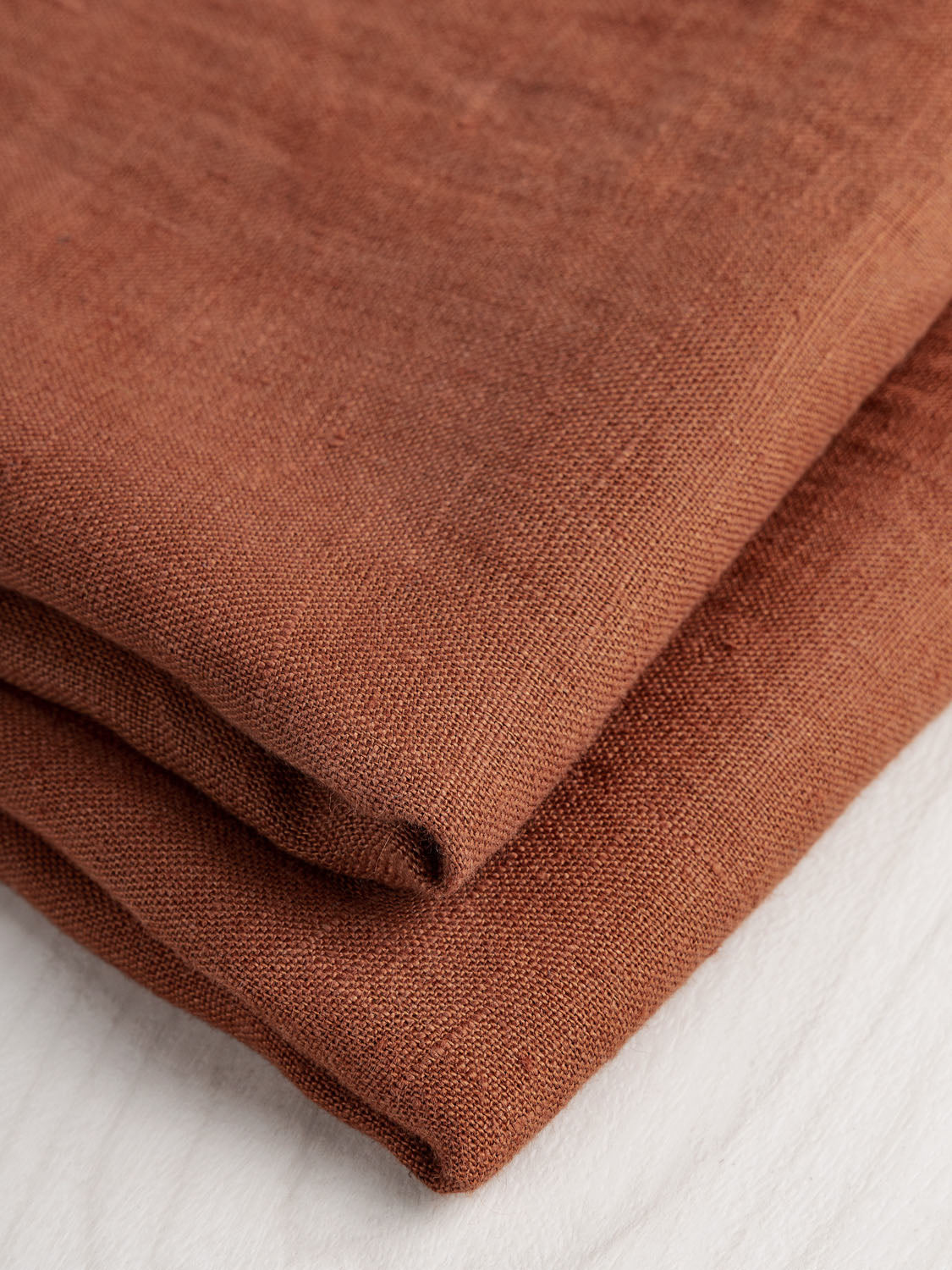 F-LIN020-027-Midweight-Core-Collection-Linen-Copper-Core-Fabrics-fold