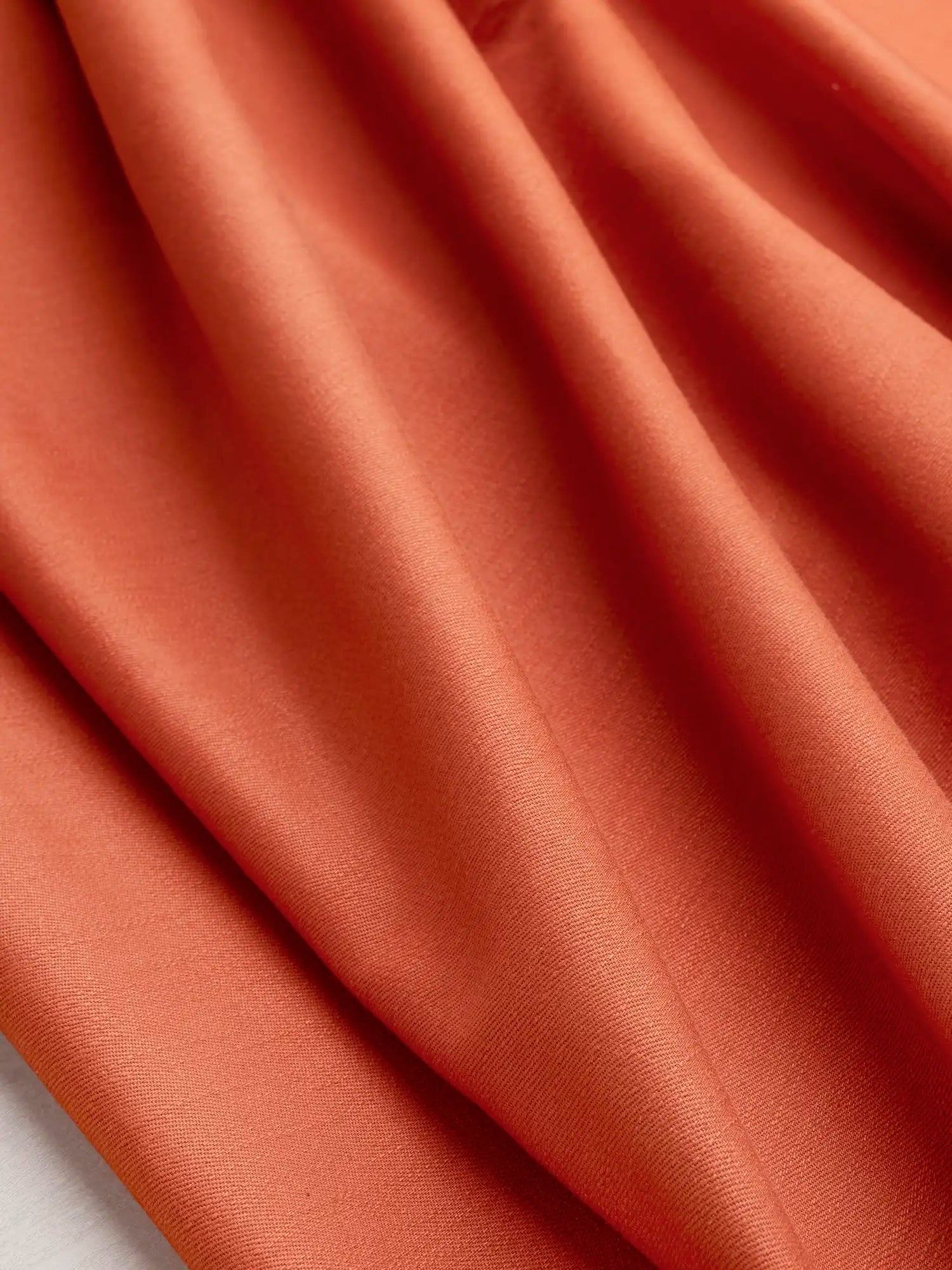 F-DEA181-Midweight-Stretch-Denim-Deadstock-Vermillion-Core-Fabrics-scrunched.webp