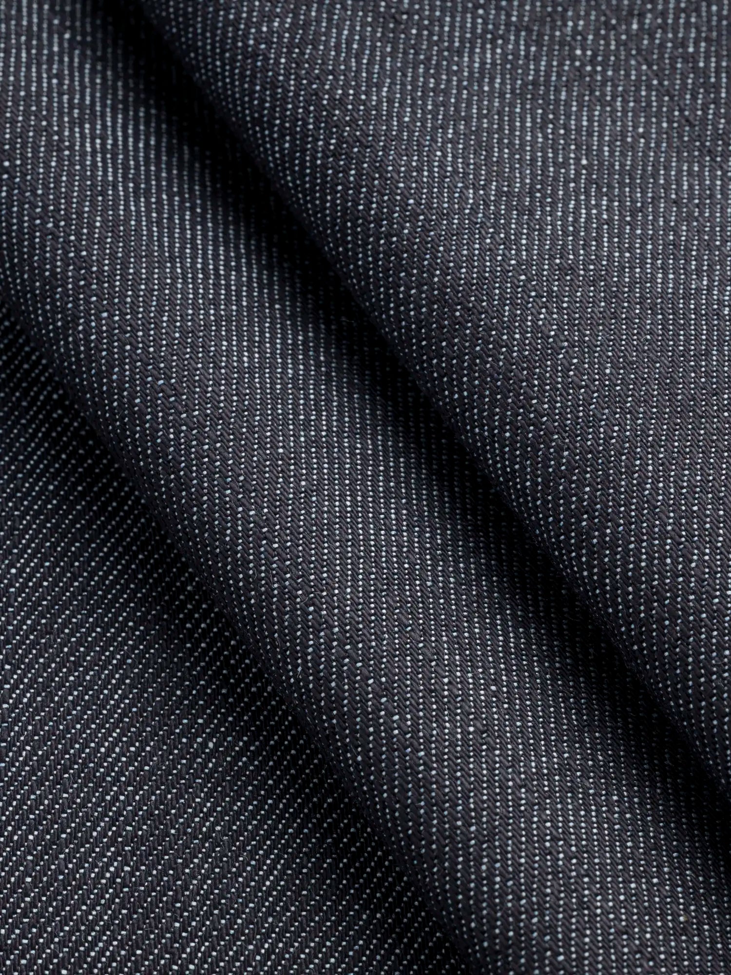 F-DEA164-Midweight-Stretch-Striated-Denim-Deadstock-Indigo-Core-Fabrics-fold.webp