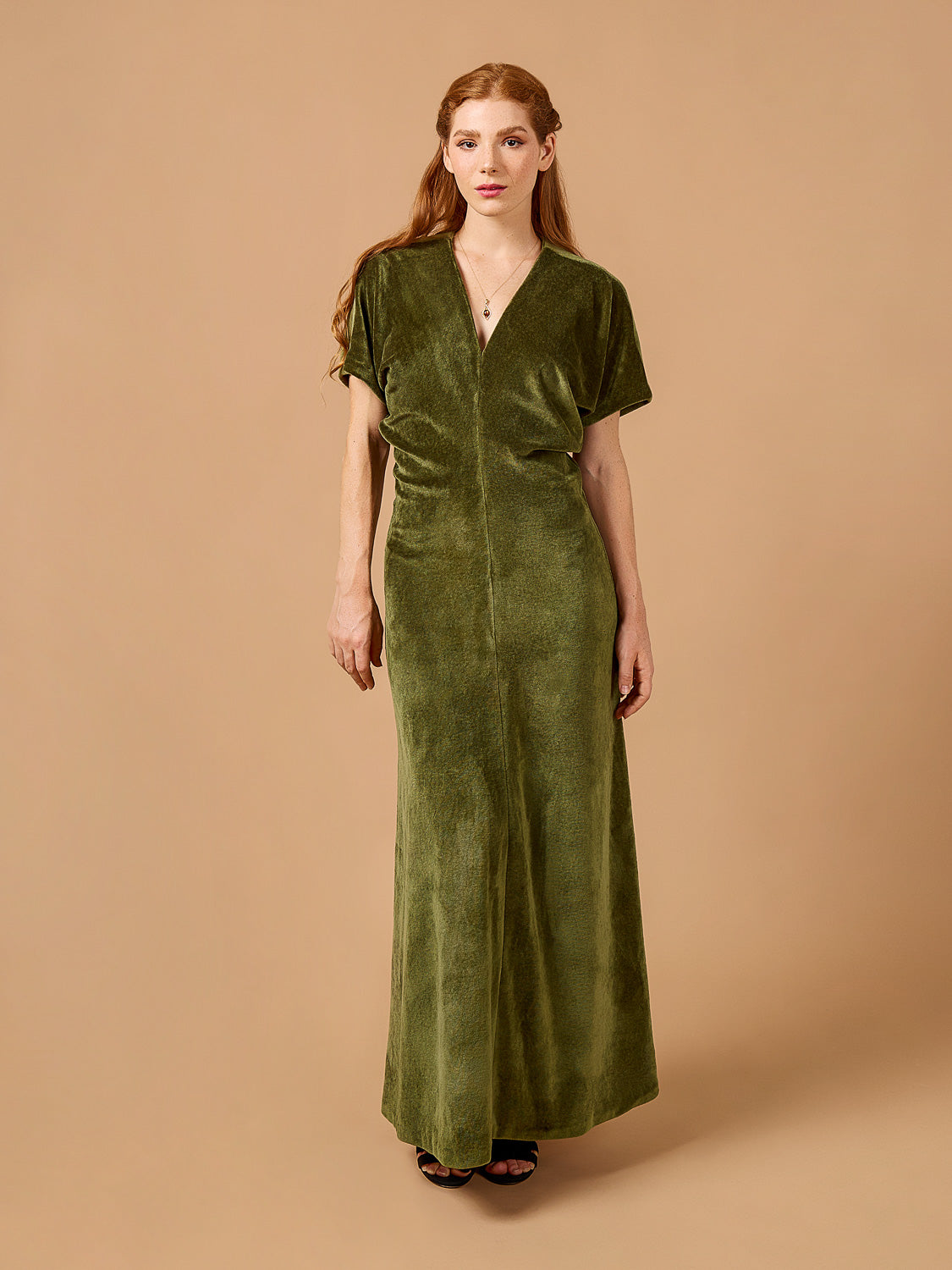 Luxe Bamboo Organic Cotton Stretch Velour Model | Core Fabrics