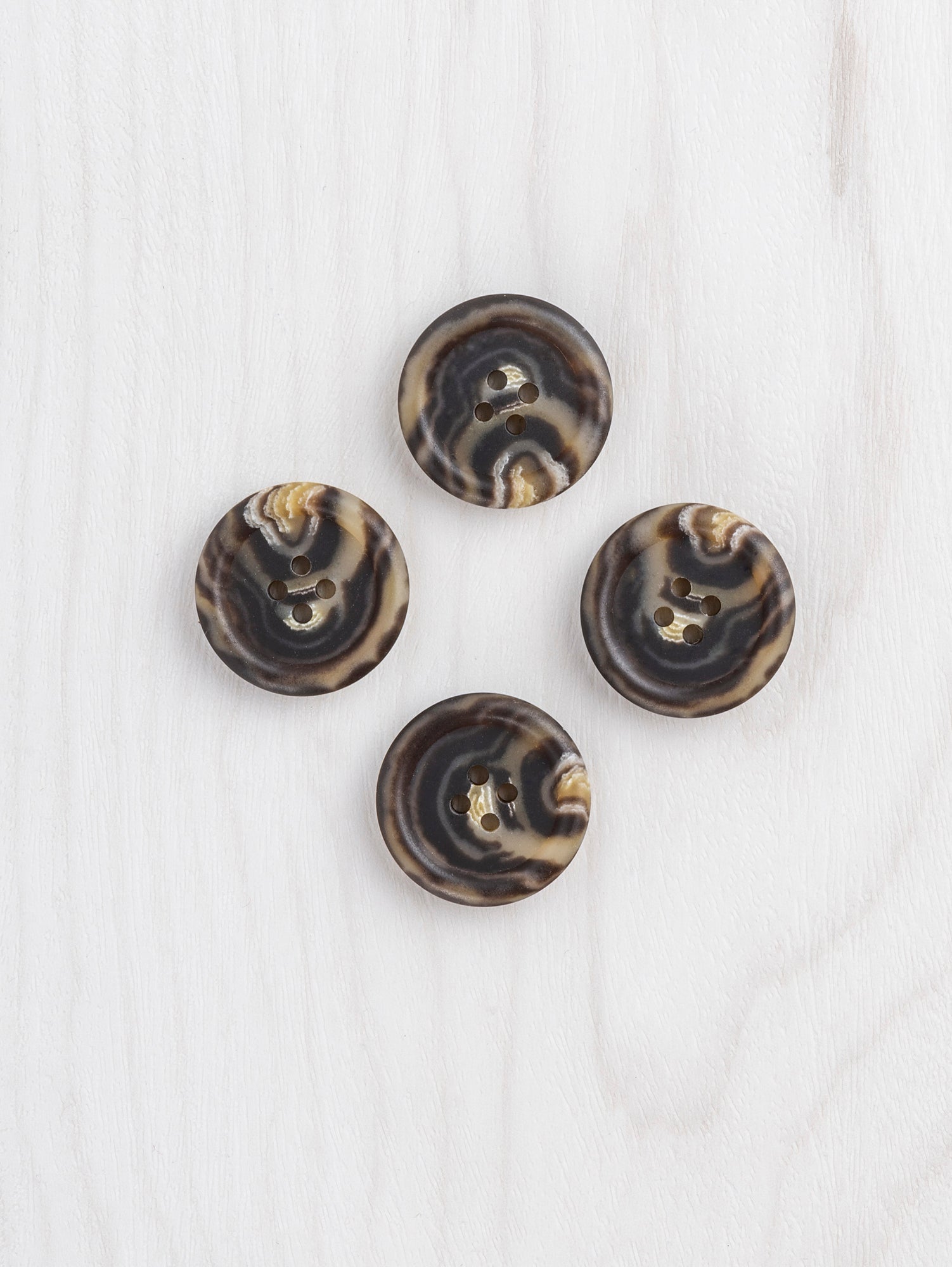 N-BUT-RP40L-007-Chocolate_Marble_Button-4_Pack_LR.jpg