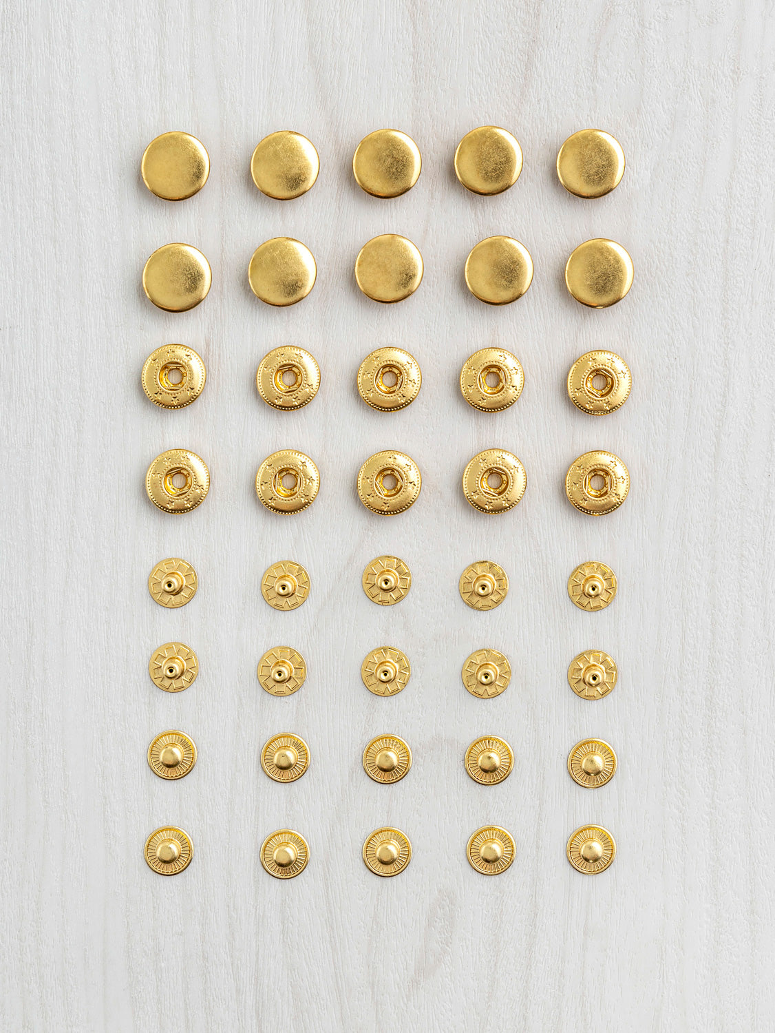 15mm Gold Spring Snaps - 10 Pack | Core Fabrics