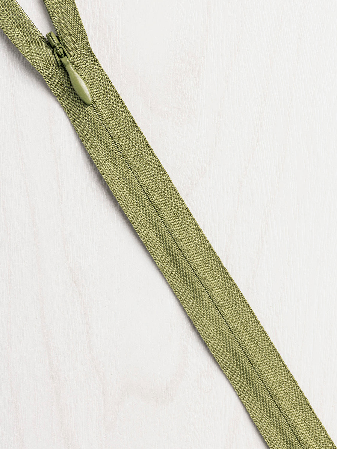 Invisible YKK Zipper - 26 Colours