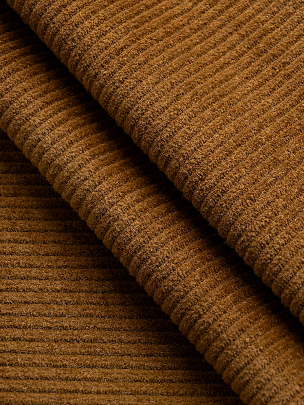 F-COT505-002-Non-Stretch-8-Wale-Cotton-Corduroy-Caramel-Core-Fabrics-fold.webp