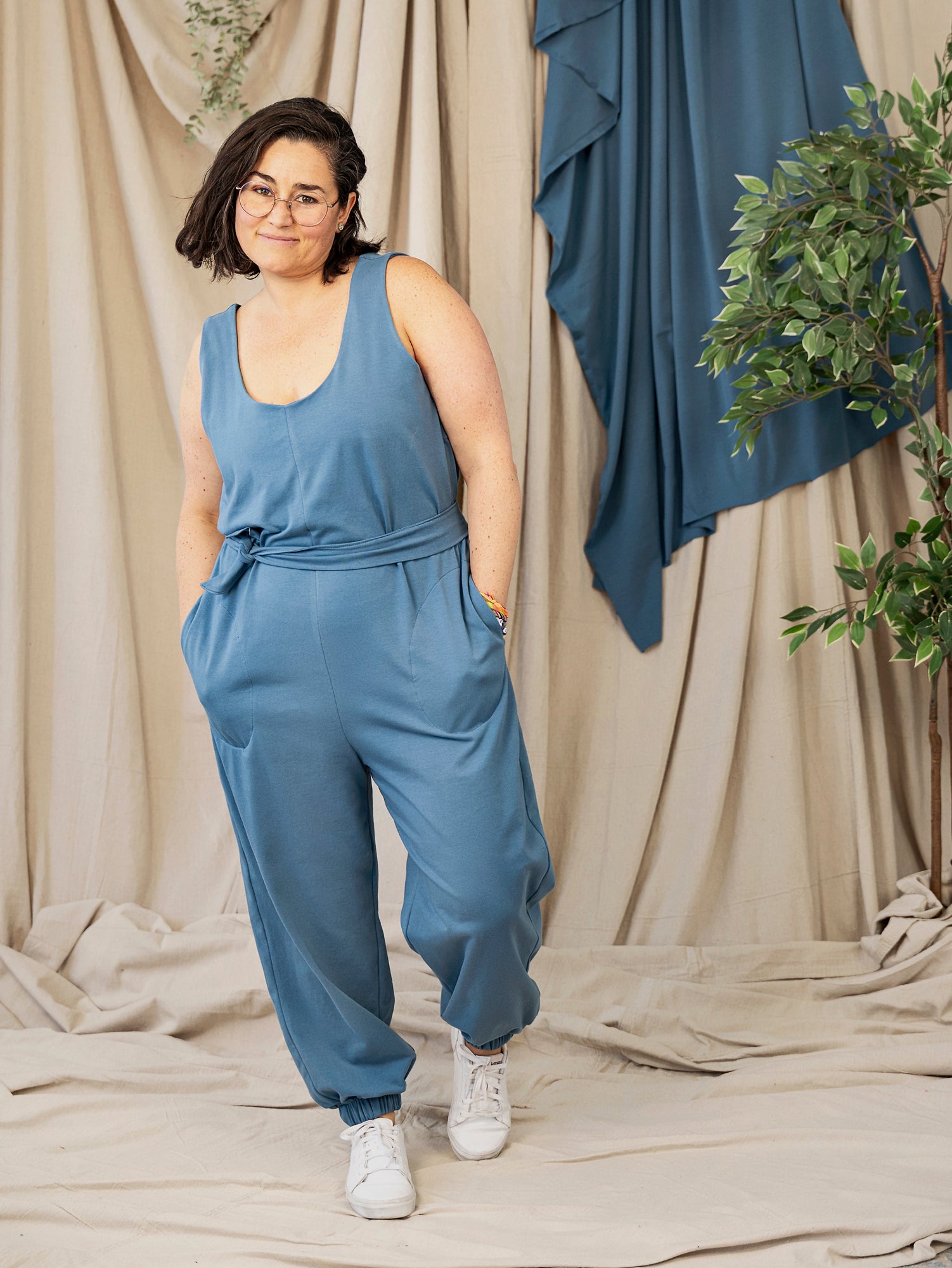 F-COT363-011-Organic-Cotton-Spandex-Jersey-Knit-Steel-Blue-Core-Fabrics-model.JPG