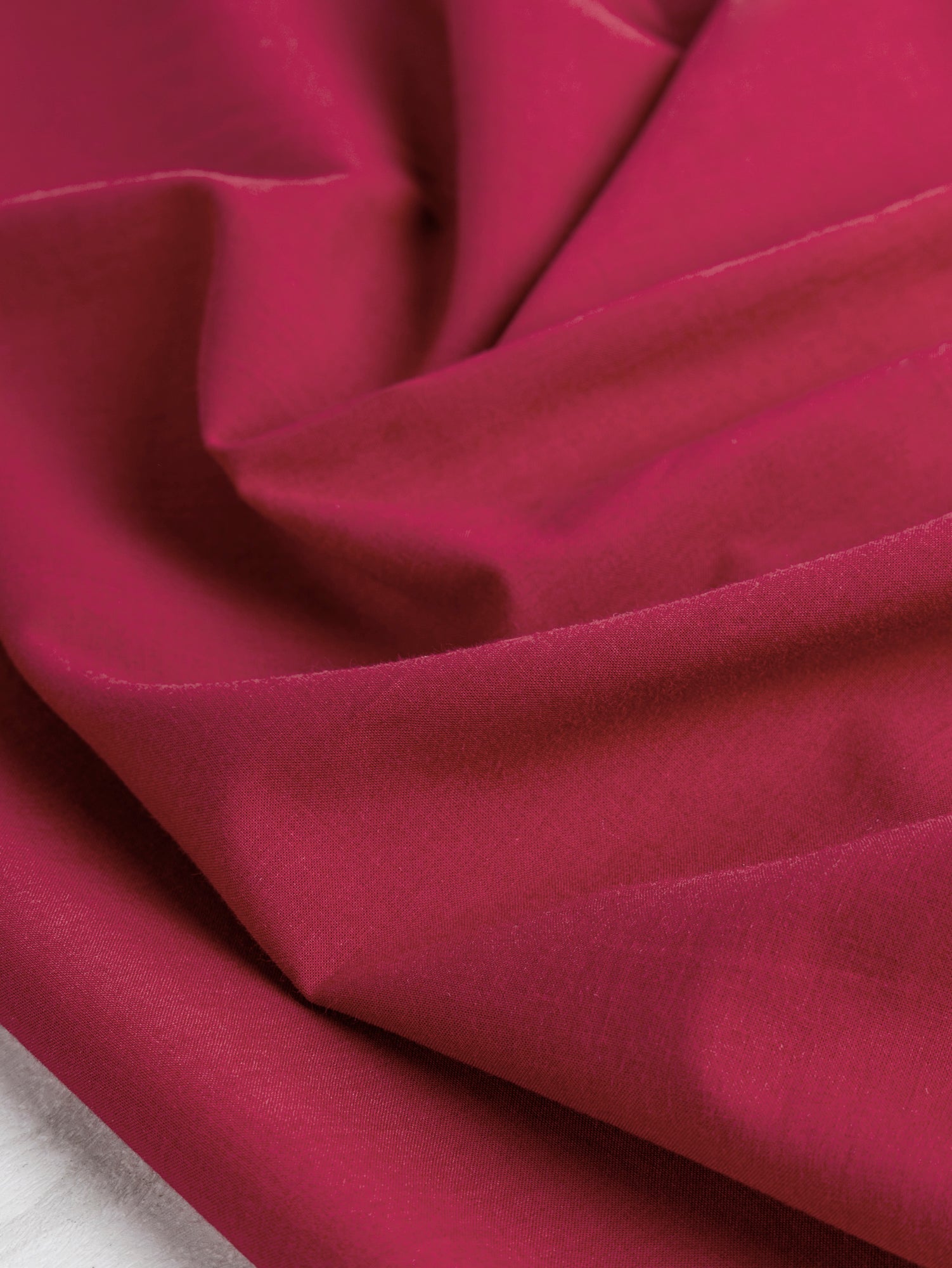 F-COT340-005-Organic-Cotton-Voile-Red-Core-Fabrics-scrunched