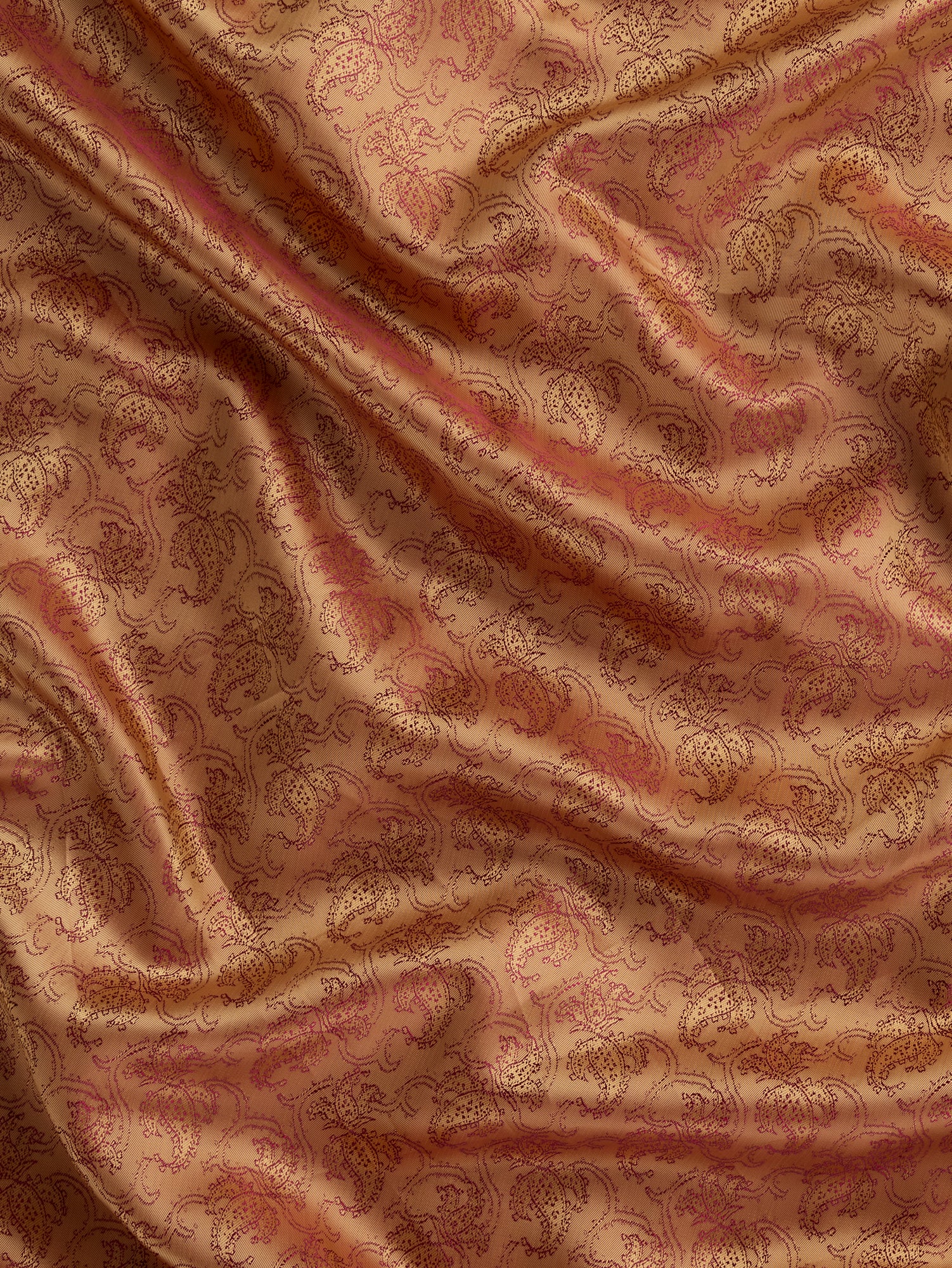 F-DEA088-001-Paisley-Jacquard-Lining-Deadstock-Gold-Magenta-Core-Fabrics-scrunched.JPG