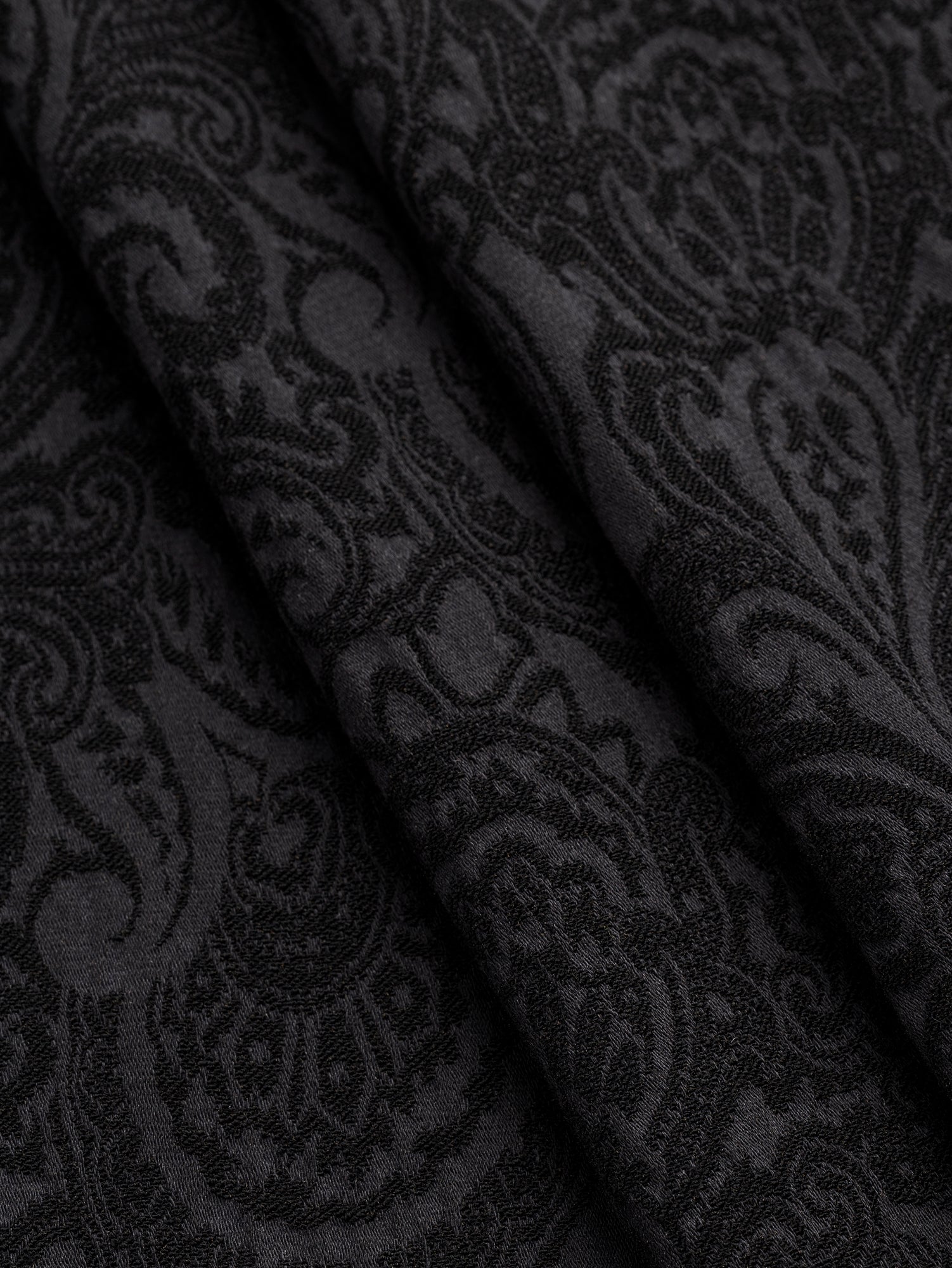F-DEA115-Paisley-Stretch-Brocade-Deadstock-Black-Core-Fabrics-fold.JPG