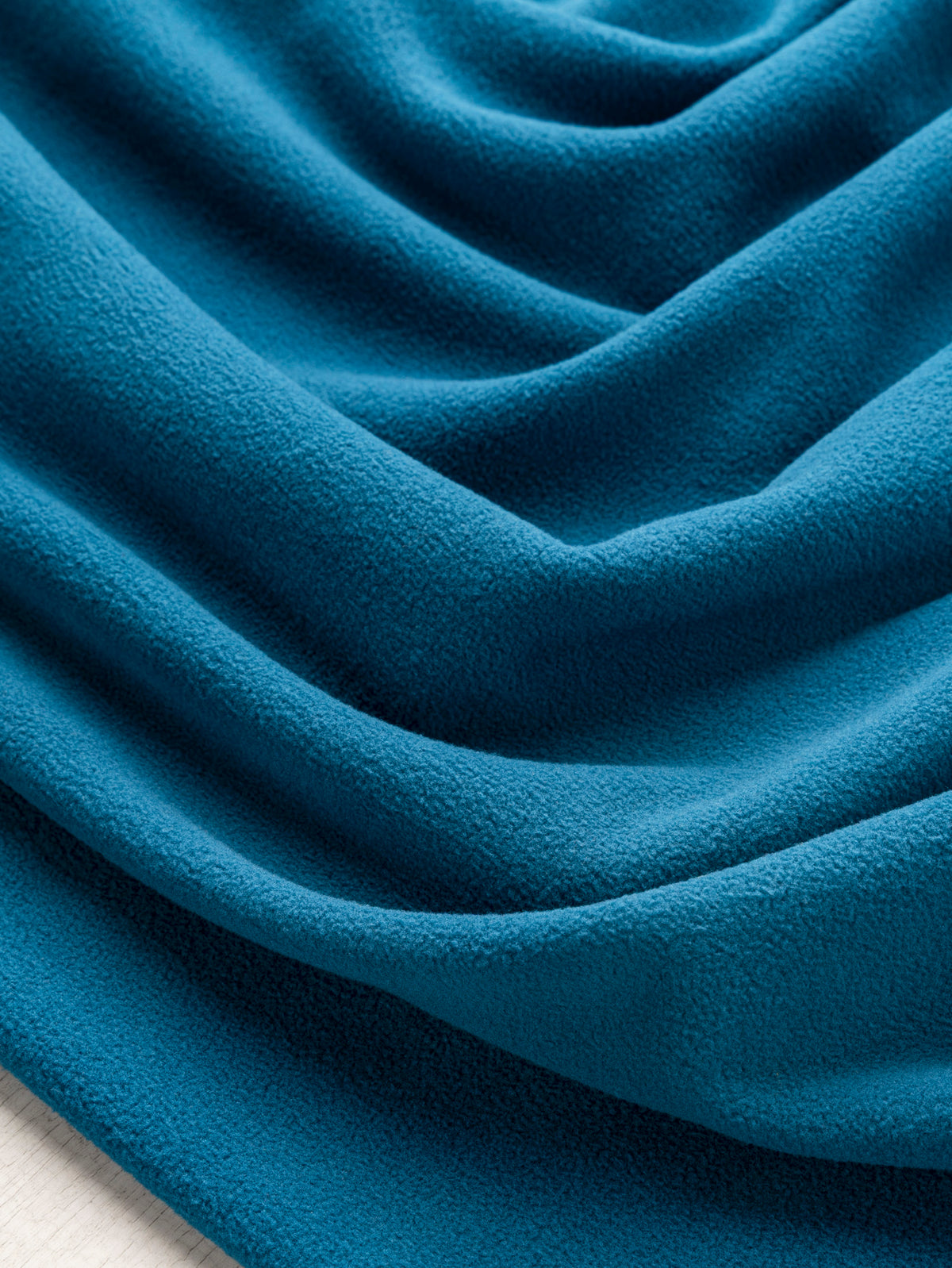 F-DEA253-005-RPET-Polar-Fleece-Deadstock-Deep-Dive-Core-Fabrics-scrunched.webp