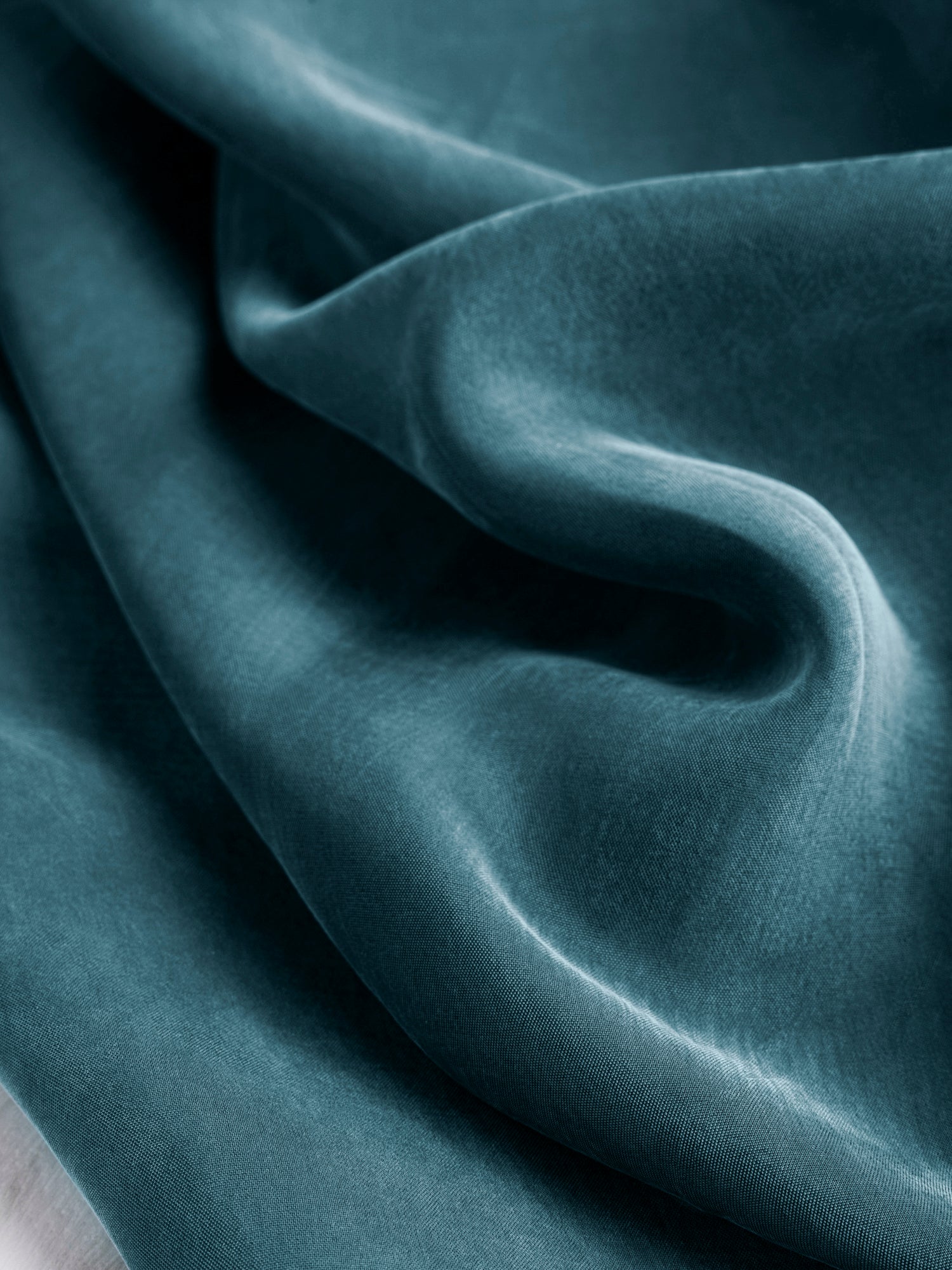 F-CUP001-019-Sandwashed-Cupro-Deep-Teal-Core-Fabrics-scrunched.JPG