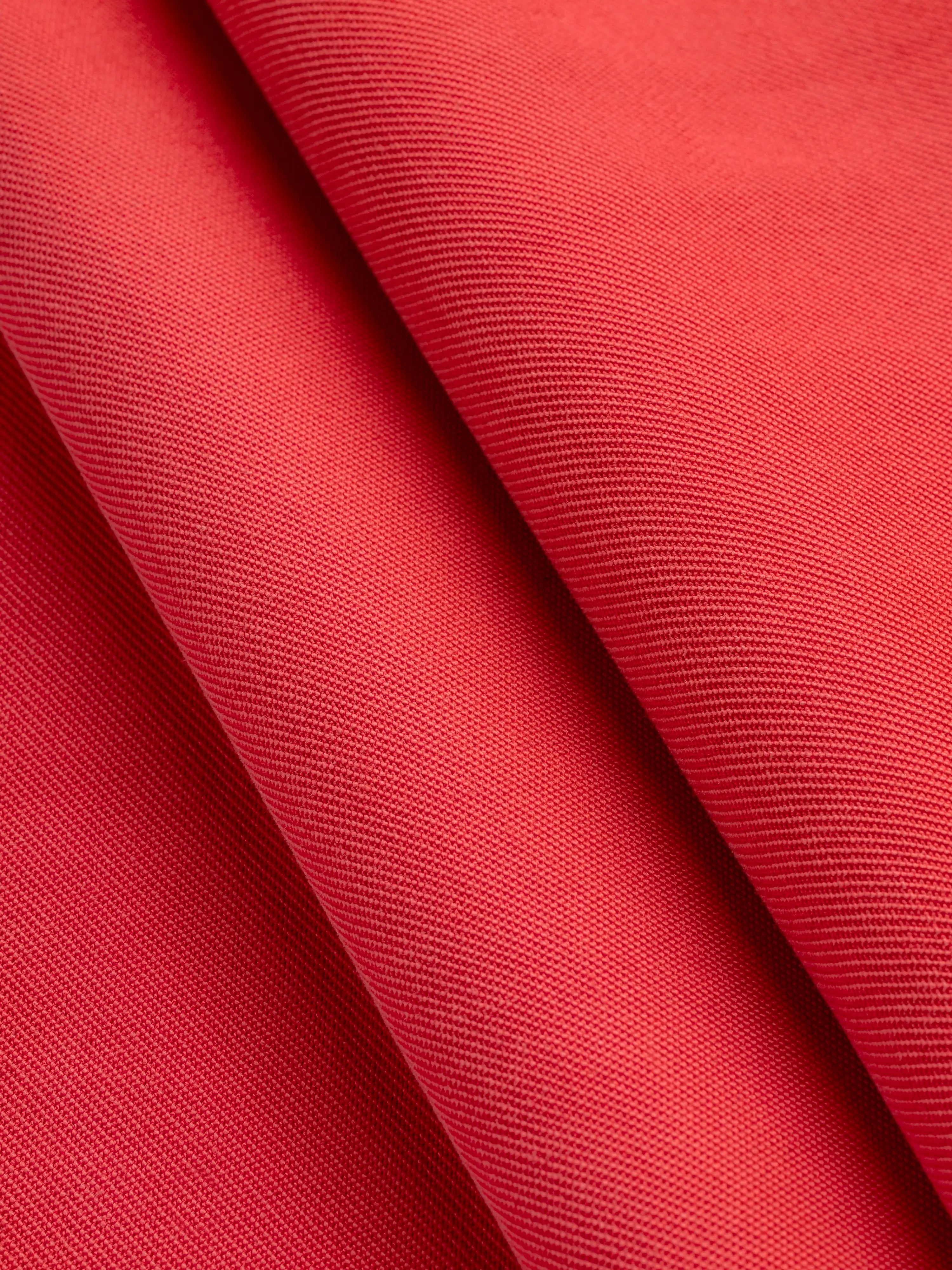 SAFFIRE - Sustainable Viscose Twill Top