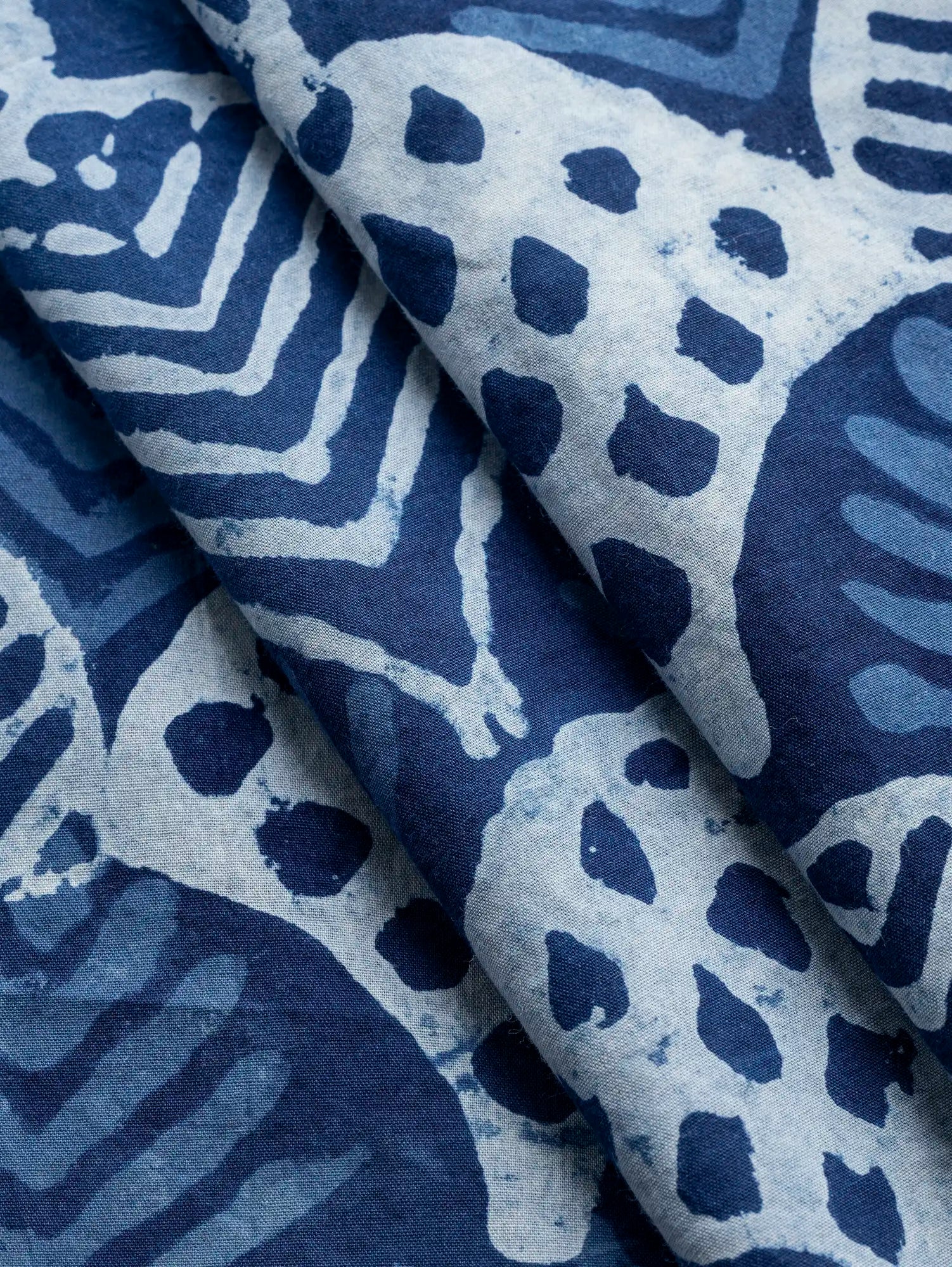 F-COT492-Scale-Block-Print-Cotton-Poplin-Indigo-and-Chambray-Core-Fabrics-fold.webp