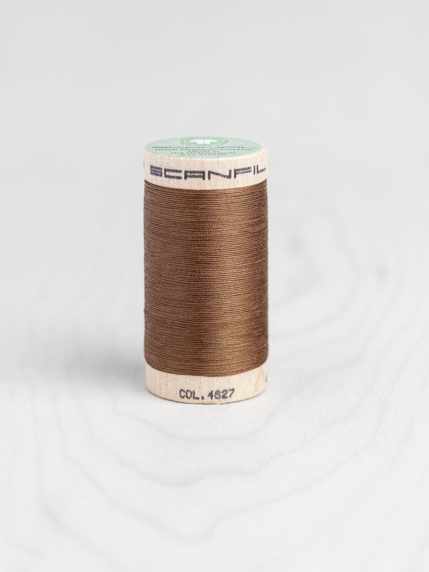 T-COT002-4827-Scanfil-Organic-Cotton-50wt-Thread-500-yard-Cathay-Spice-4827-Core-Fabrics