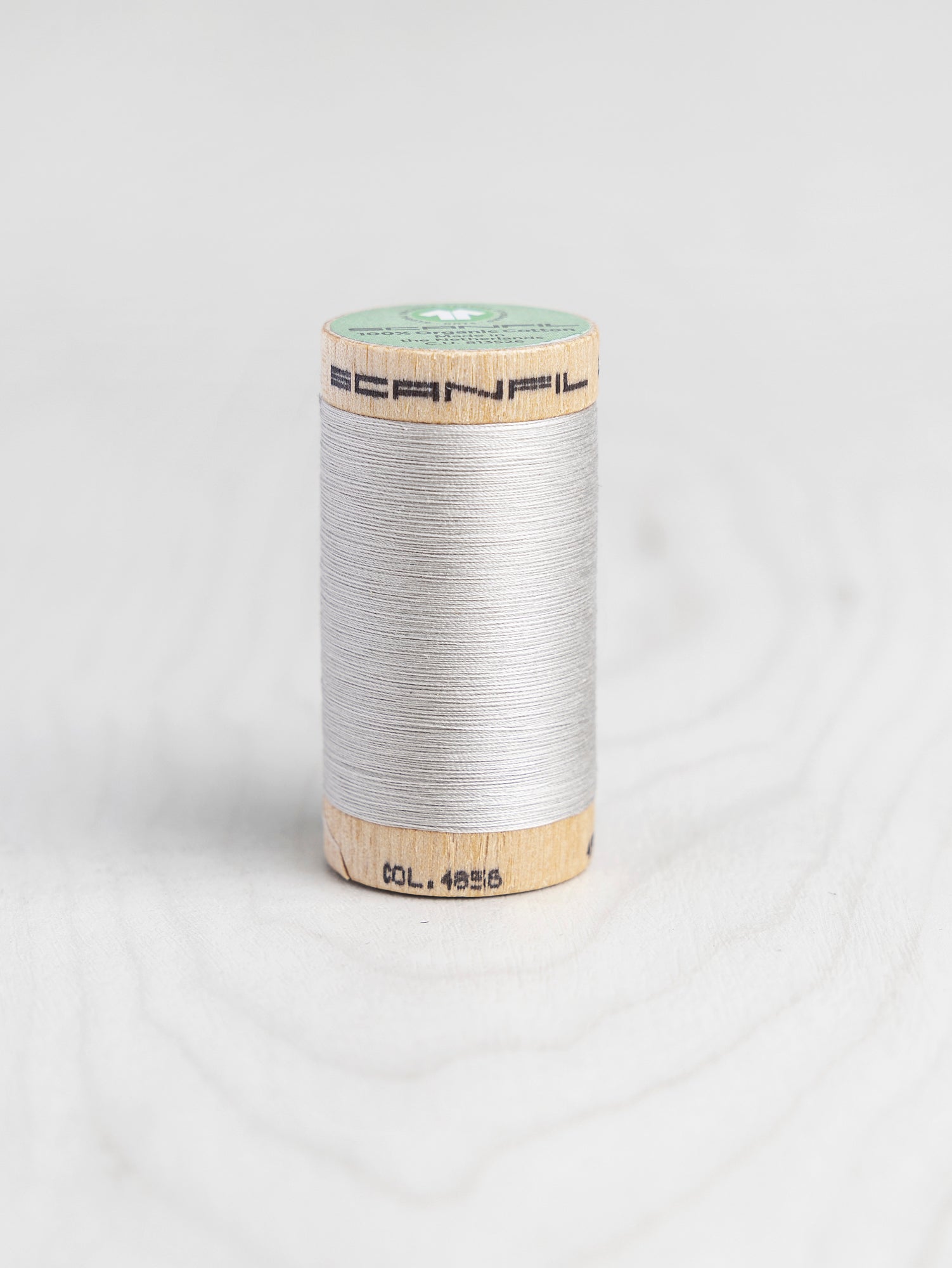T-COT002-4856-Scanfil-Organic-Cotton-50wt-Thread-500-yard-Silver-Cloud-4856-Core-Fabrics