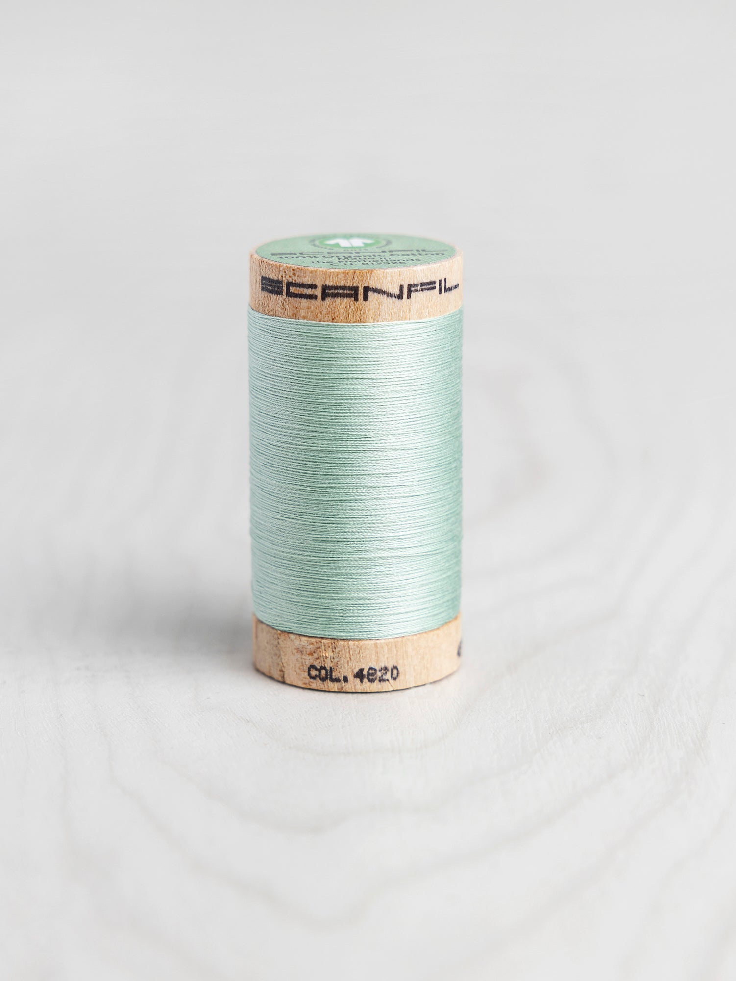 T-COT002-4820-Scanfil-Organic-Cotton-50wt-Thread-500-yard-Spray-4820-Core-Fabrics