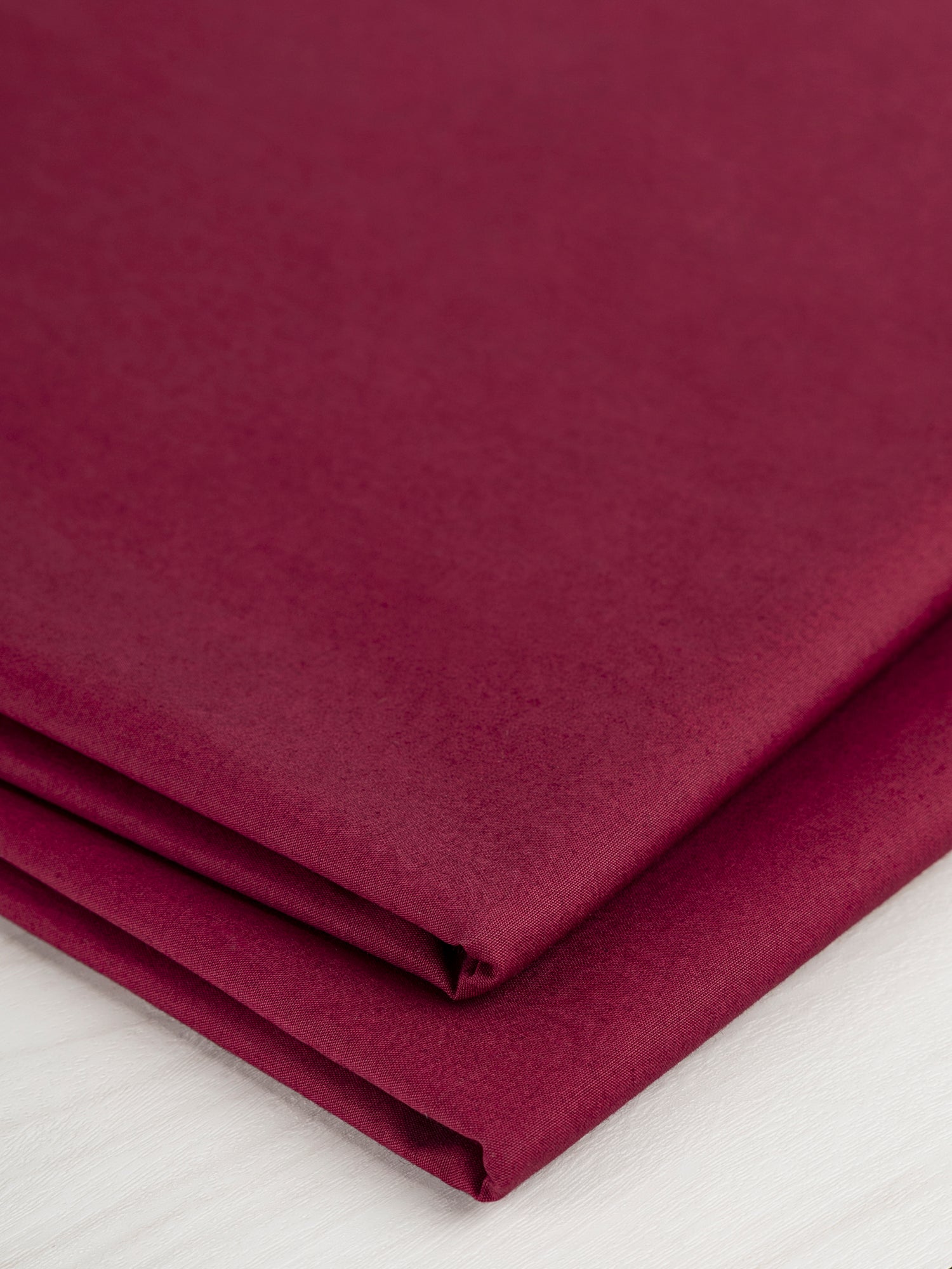 F-COT250-014-Signature-Crisp-Cotton-Poplin-Rhubarb-Core-Fabrics-fold.JPG