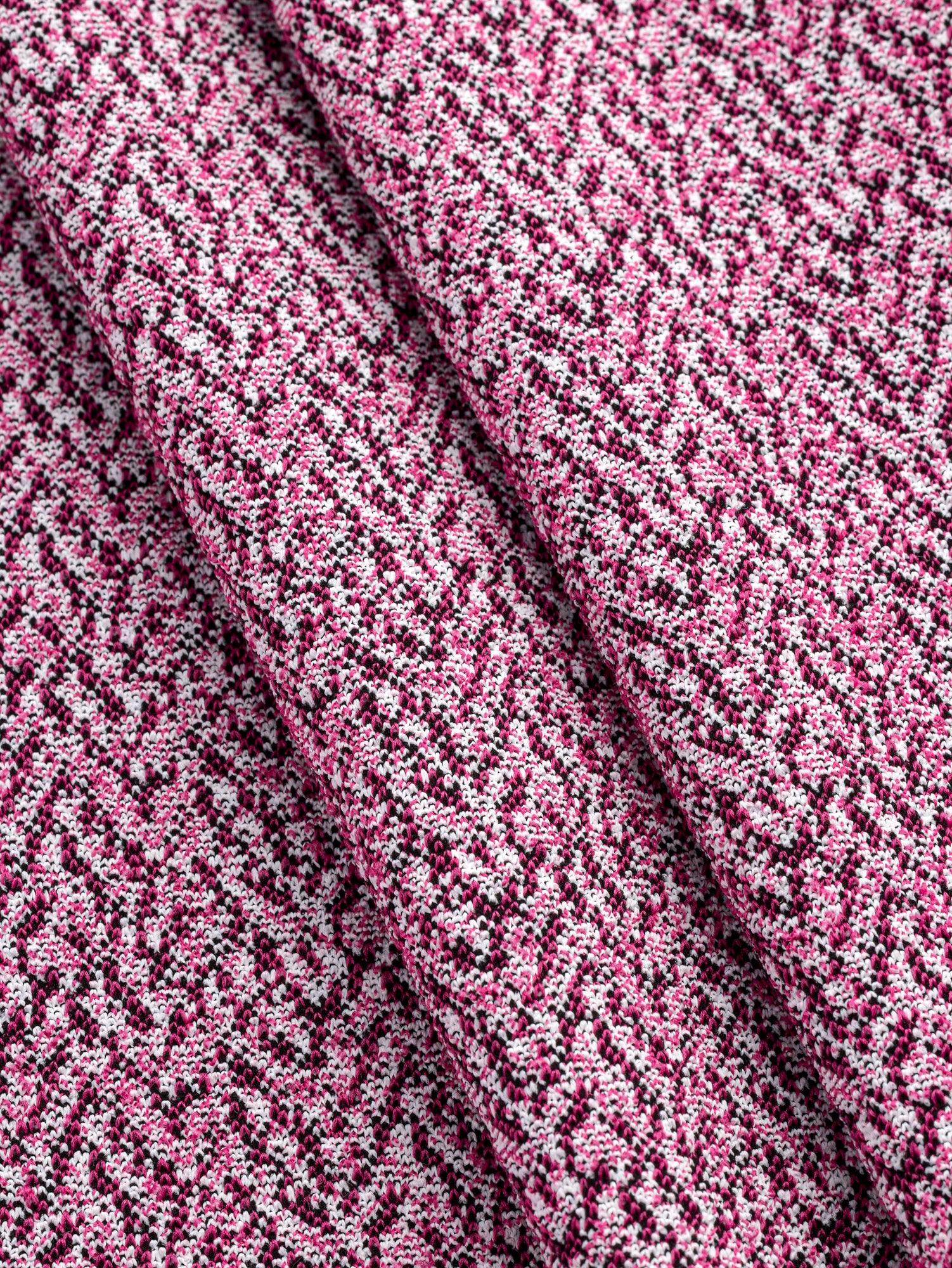 F-DEA117-Speckle-Stretch-Jacquard-Knit-Deadstock-White-Black-Pink-Core-Fabrics-fold-back.JPG