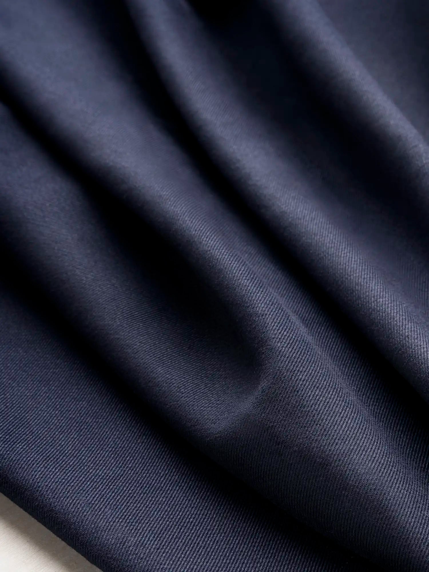 F-DEA165-Stretch-Brushed-Twill-Deadstock-Navy-Core-Fabrics-scrunched.webp