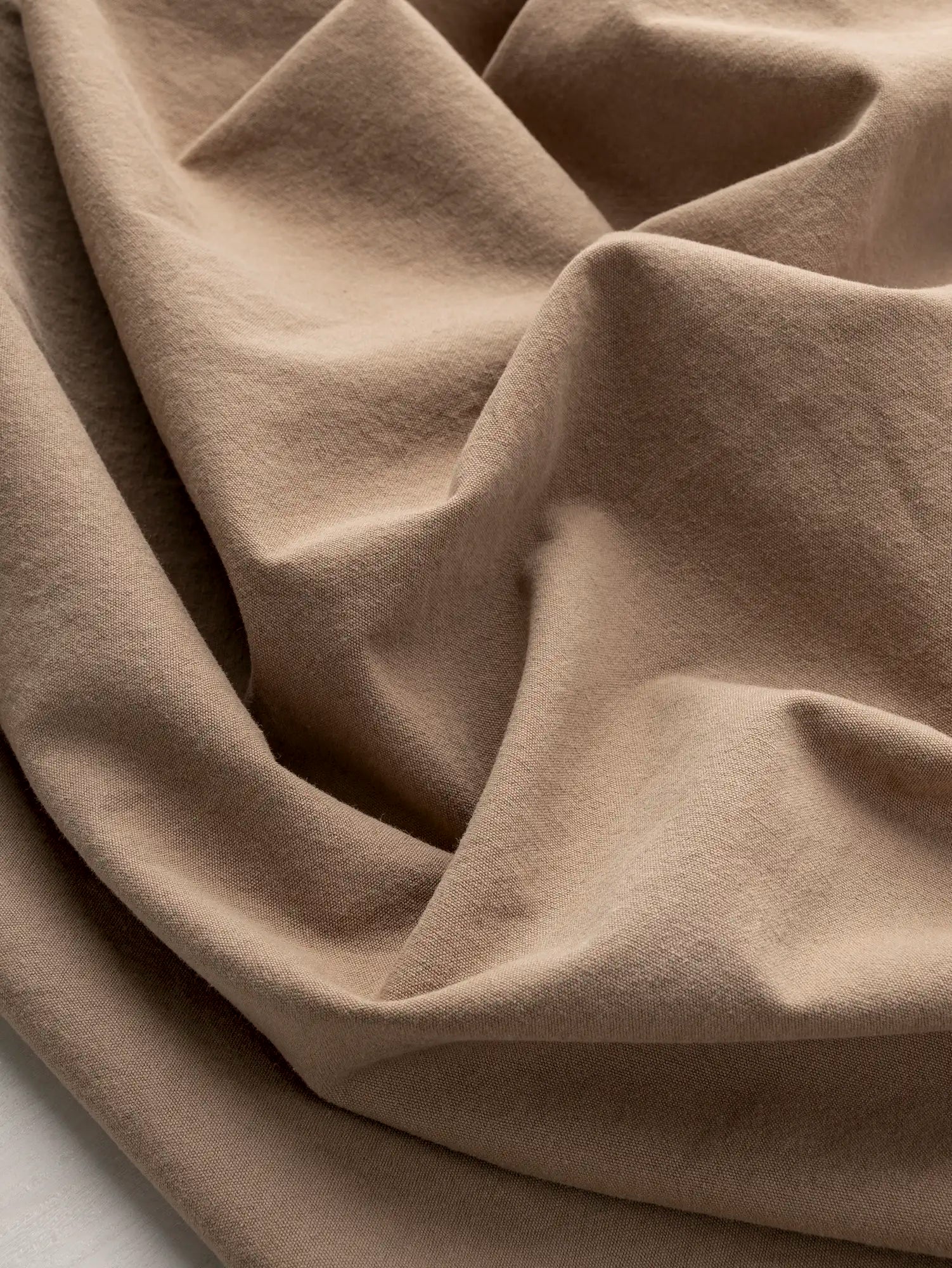 F-COT230-017-Substantial-Organic-Cotton-Broadcloth-Tan-Core-Fabrics-scrunched.webp